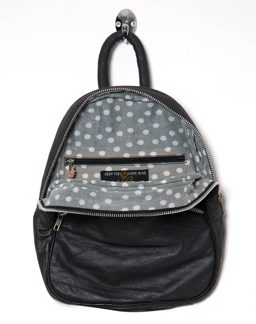 55232 Sml Ltr BPack - Image 4