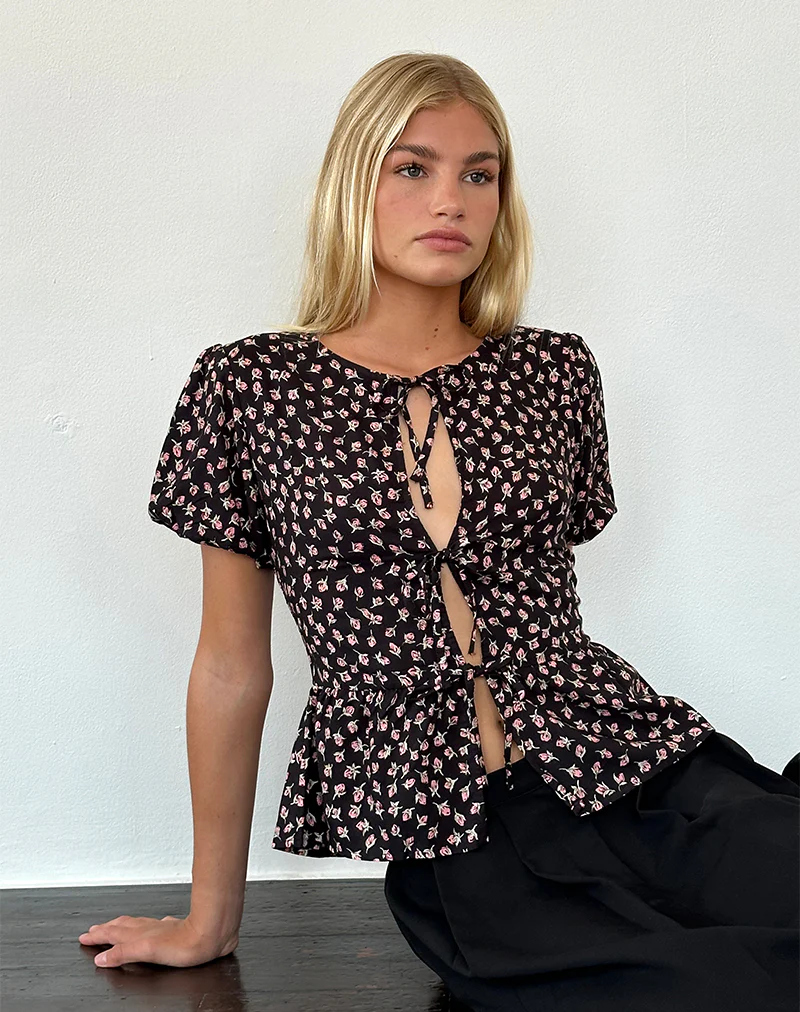 Ajasi Blouse in Red Rose Ditsy Black - Image 4