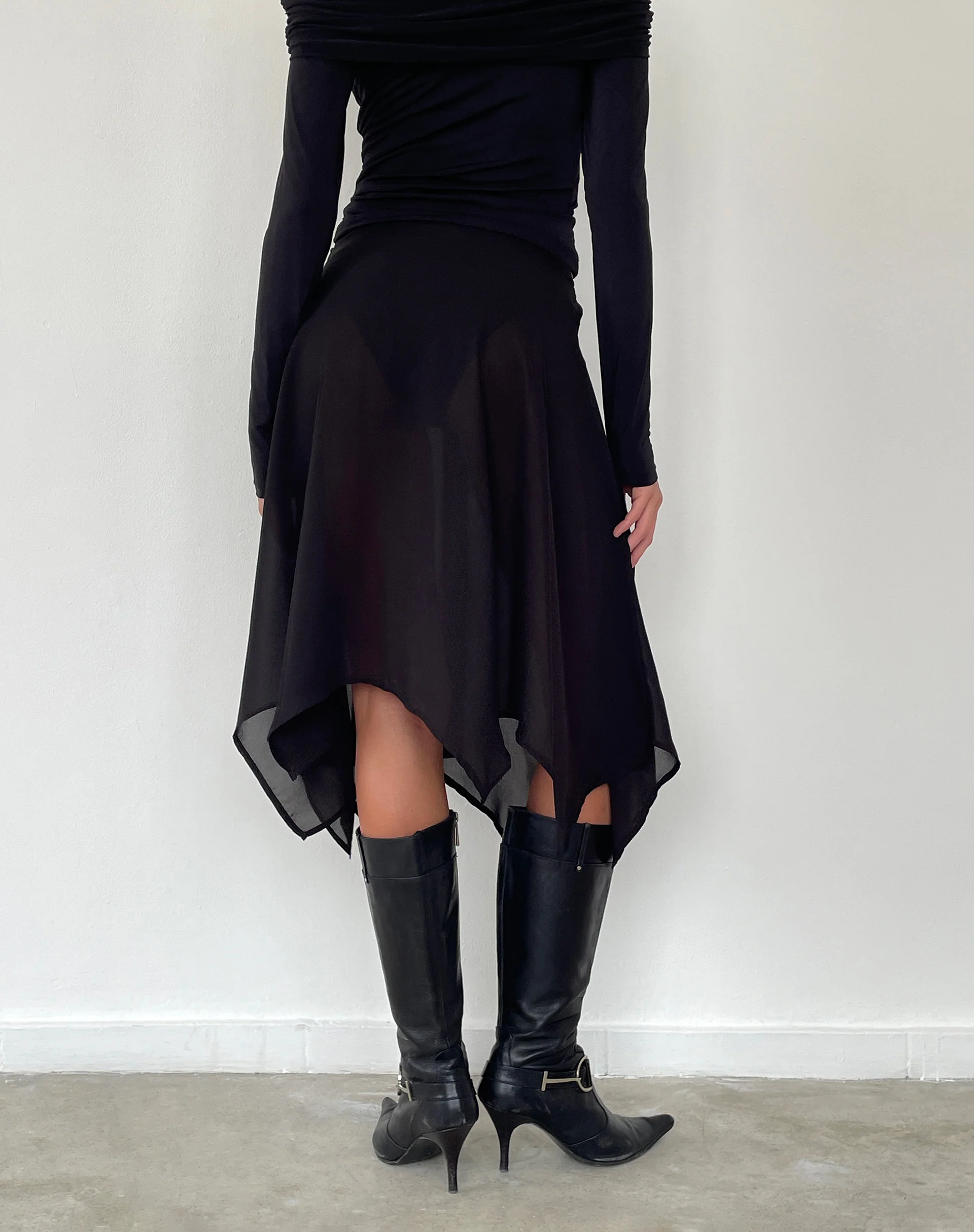 Albertha Midi Skirt in Chiffon Black - Image 4
