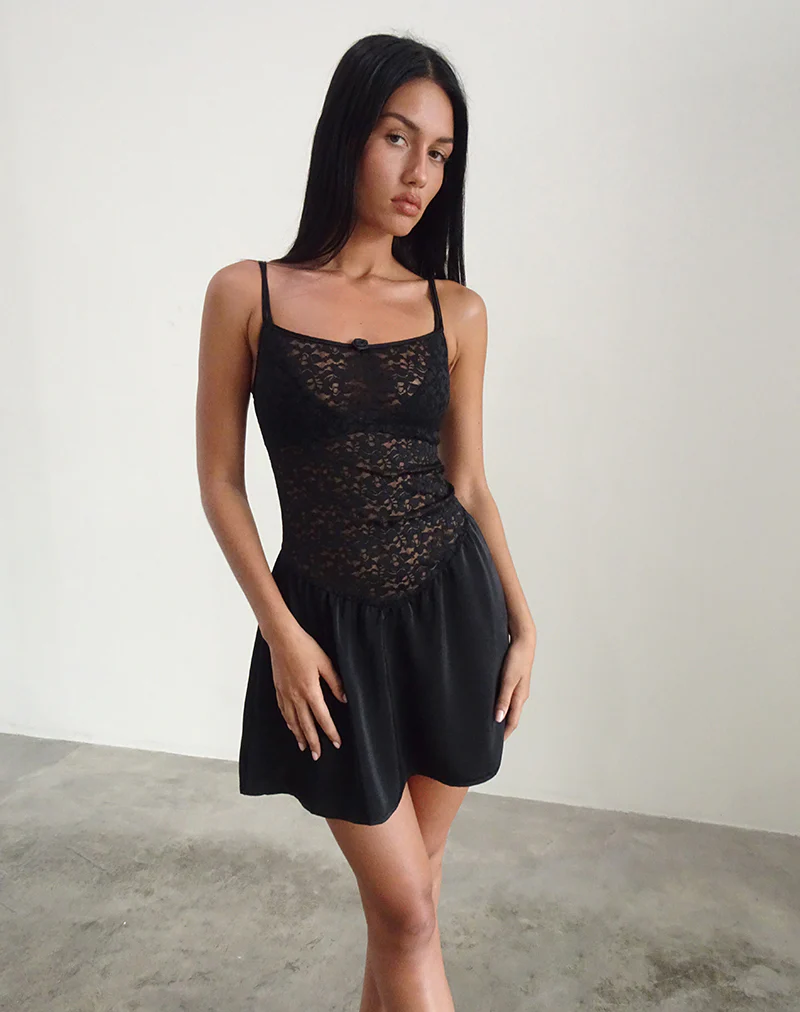 Alunan Slip Dress in Satin Lace Black - Image 2