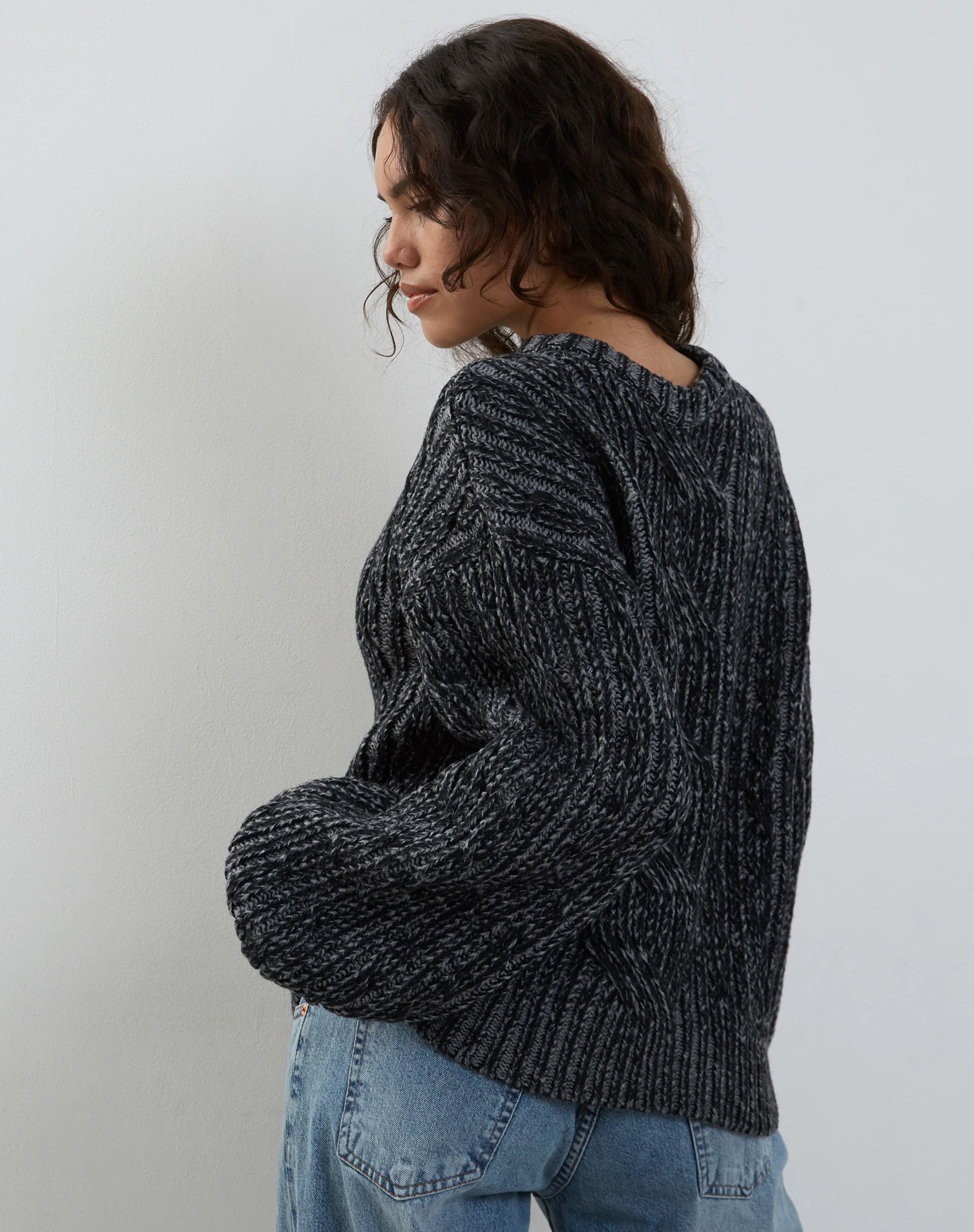 Amieta Knitted Jumper in Shadow Grey - Image 5