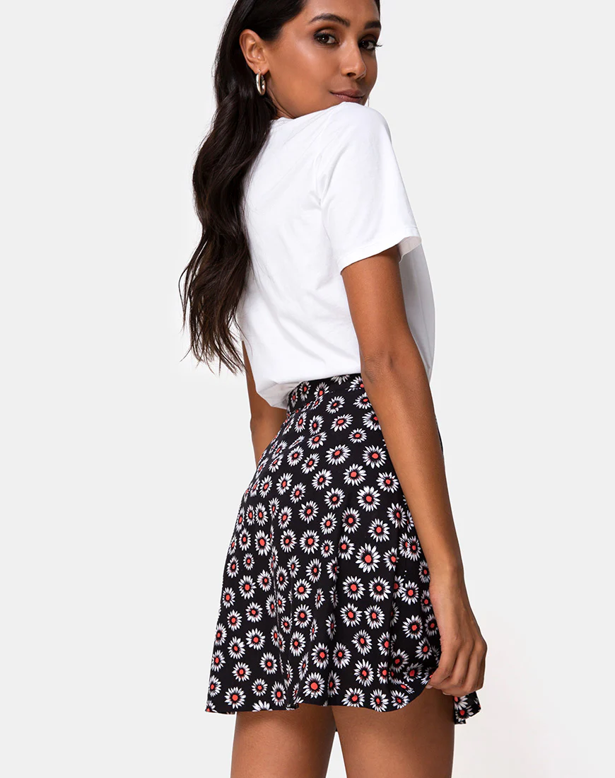 Andrea Skirt in Dancing Daisy - Image 2