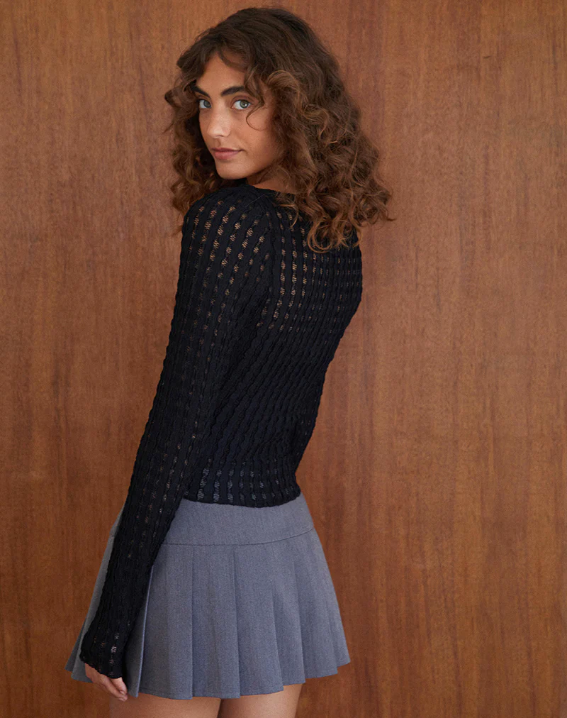 Angela Long sleeve Top in Crinkle Black - Image 5