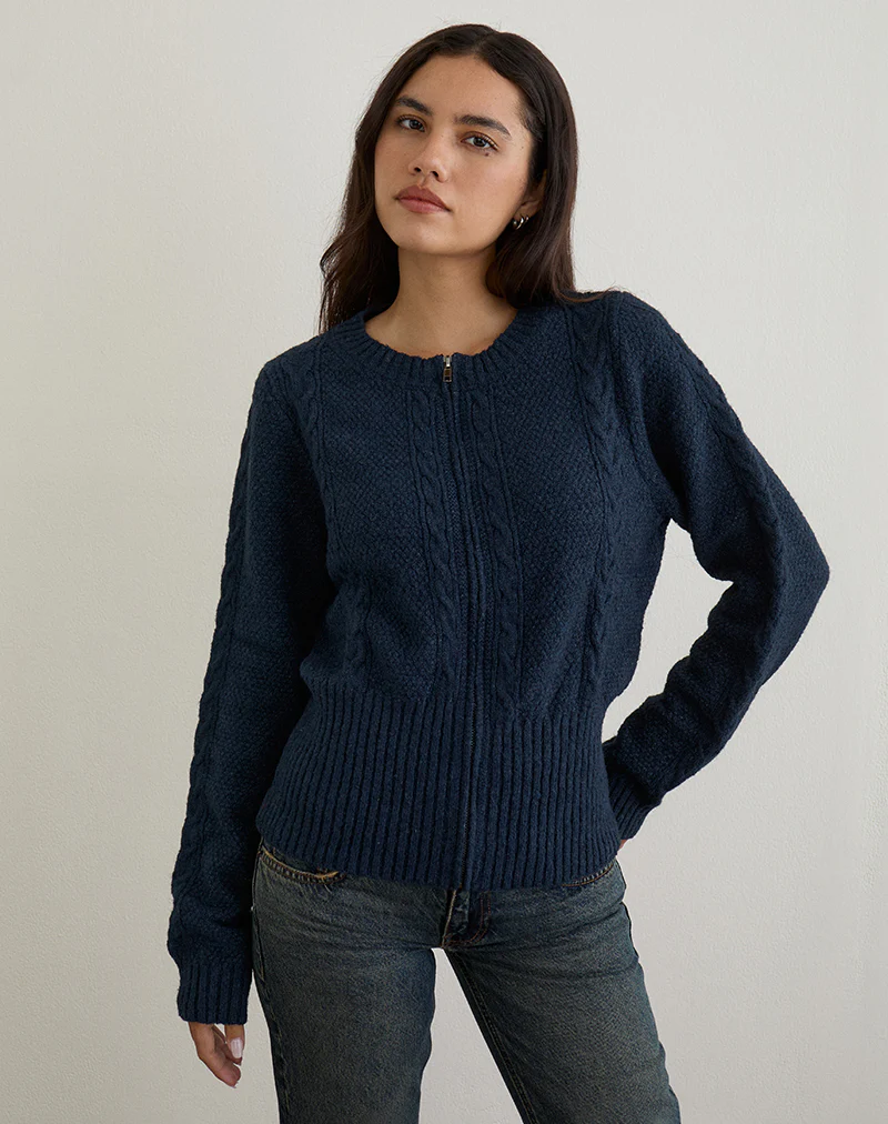 Anitra Cardigan in Cable Knit Navy - Image 2