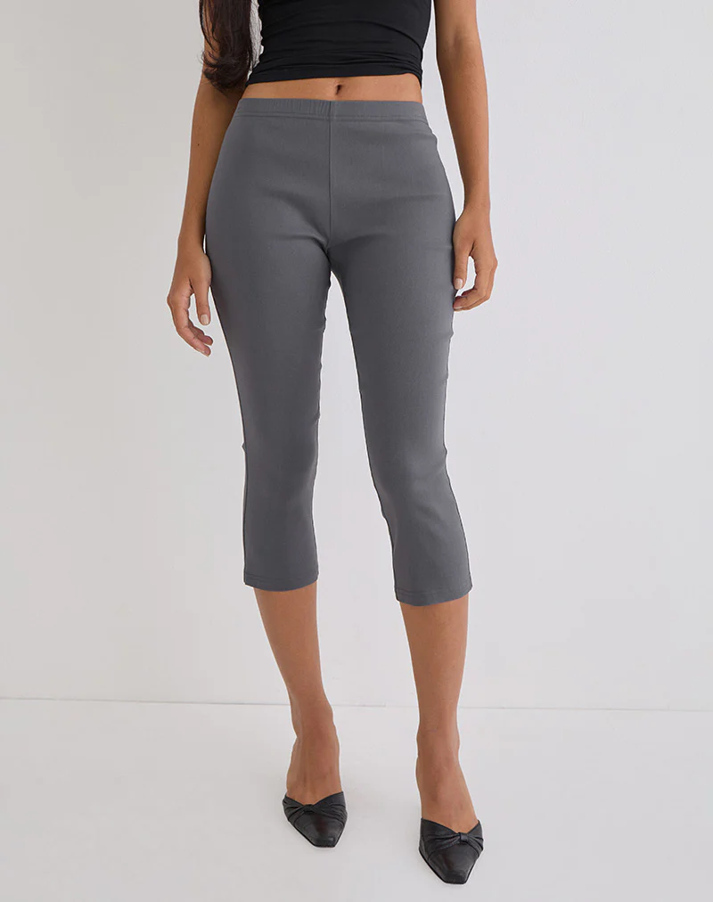 Asla Cropped Capri Trouser in Stretch Tailoring Charcoal - Image 2