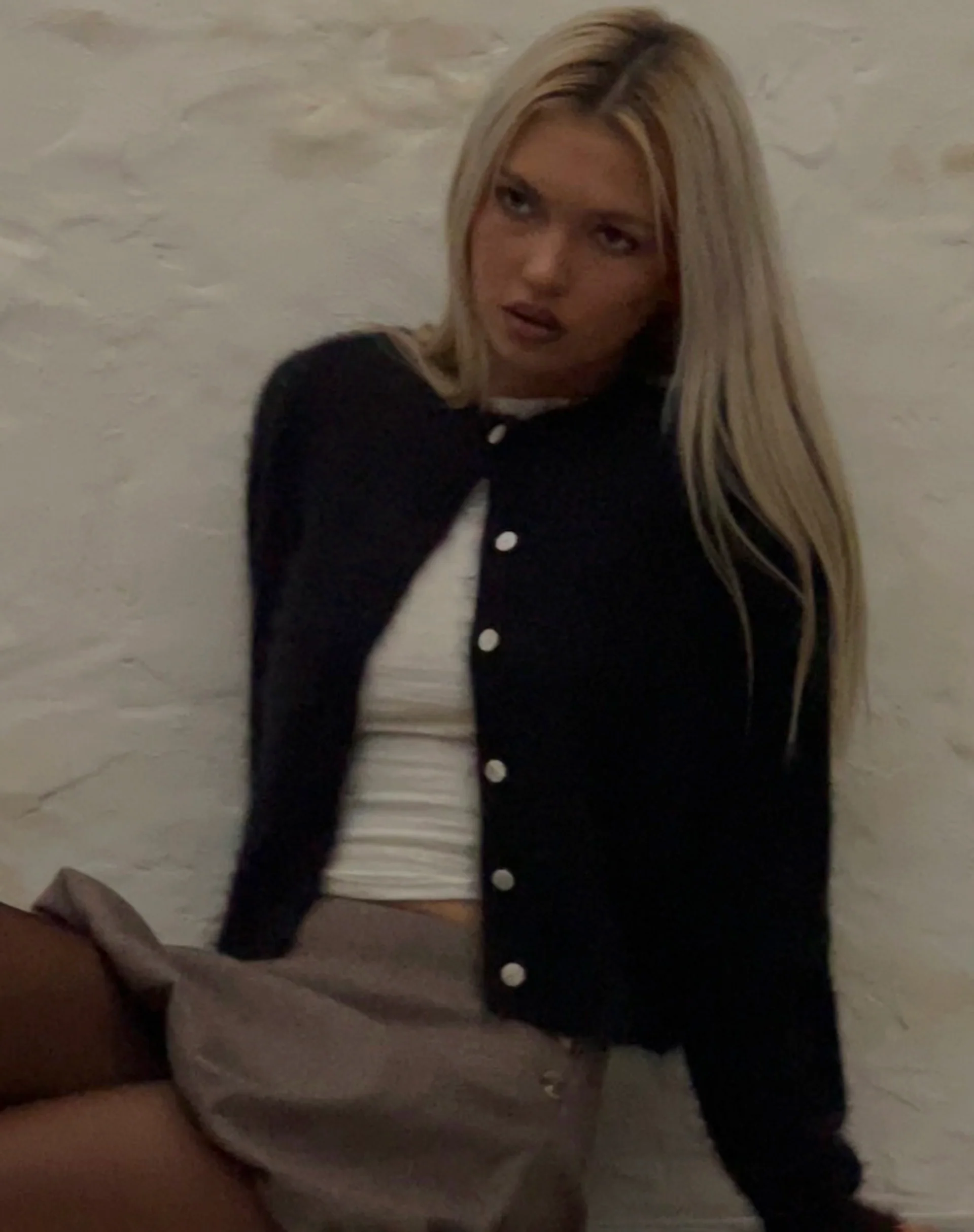 Audrina Cardigan in Fluffy Knit Black - Image 4