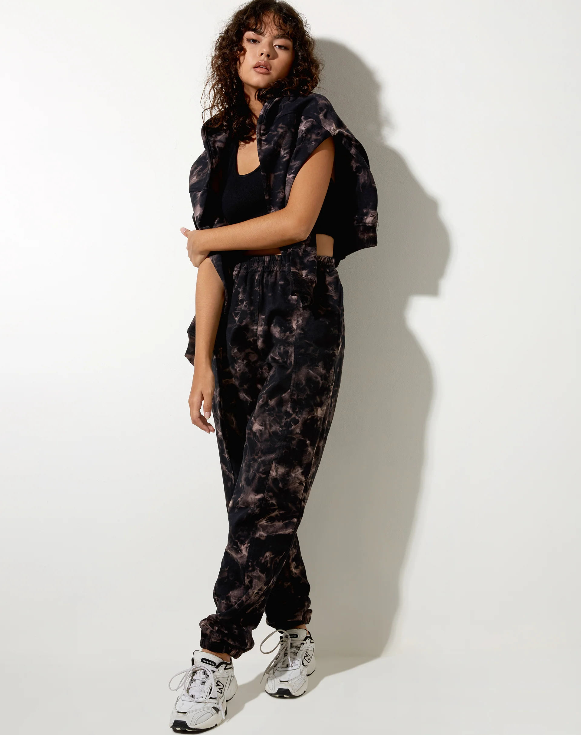 Bamal Jogger in Oil Smoke - Image 5