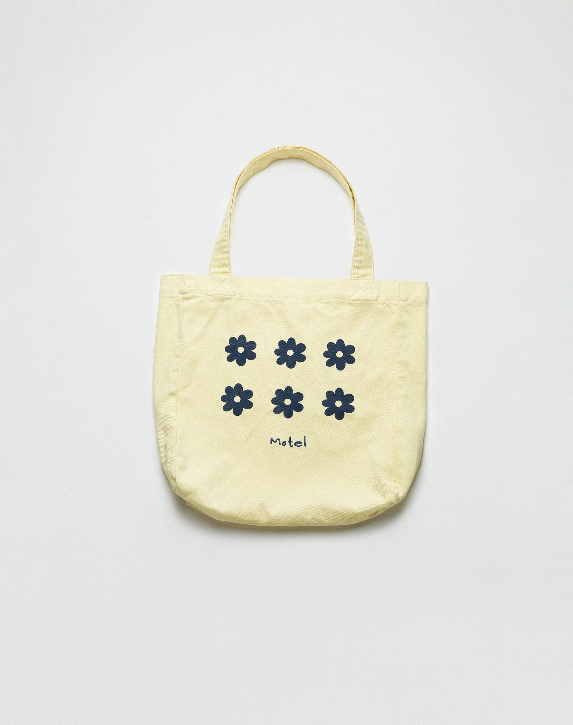 Barbs Tote Bag in Yellow Motel Floral - Image 5