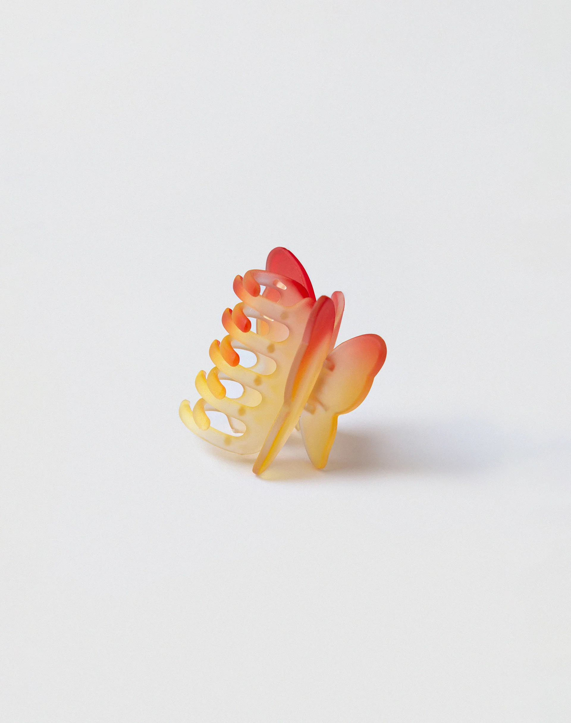 MOTEL X BARBARA Butterfly Hair Claw in Pink - Image 3