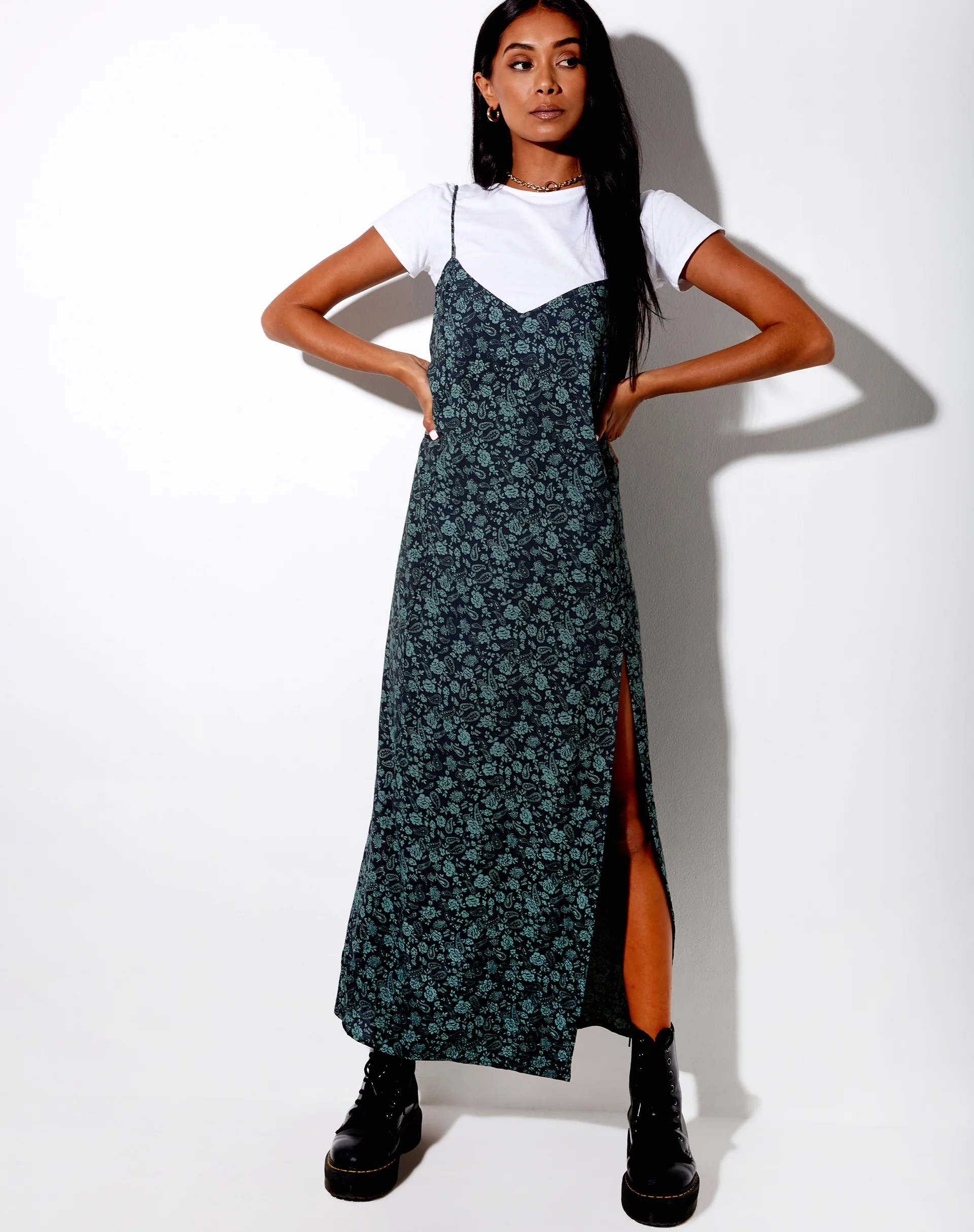Batis Maxi Dress in Mono Paisley Sage - Image 4