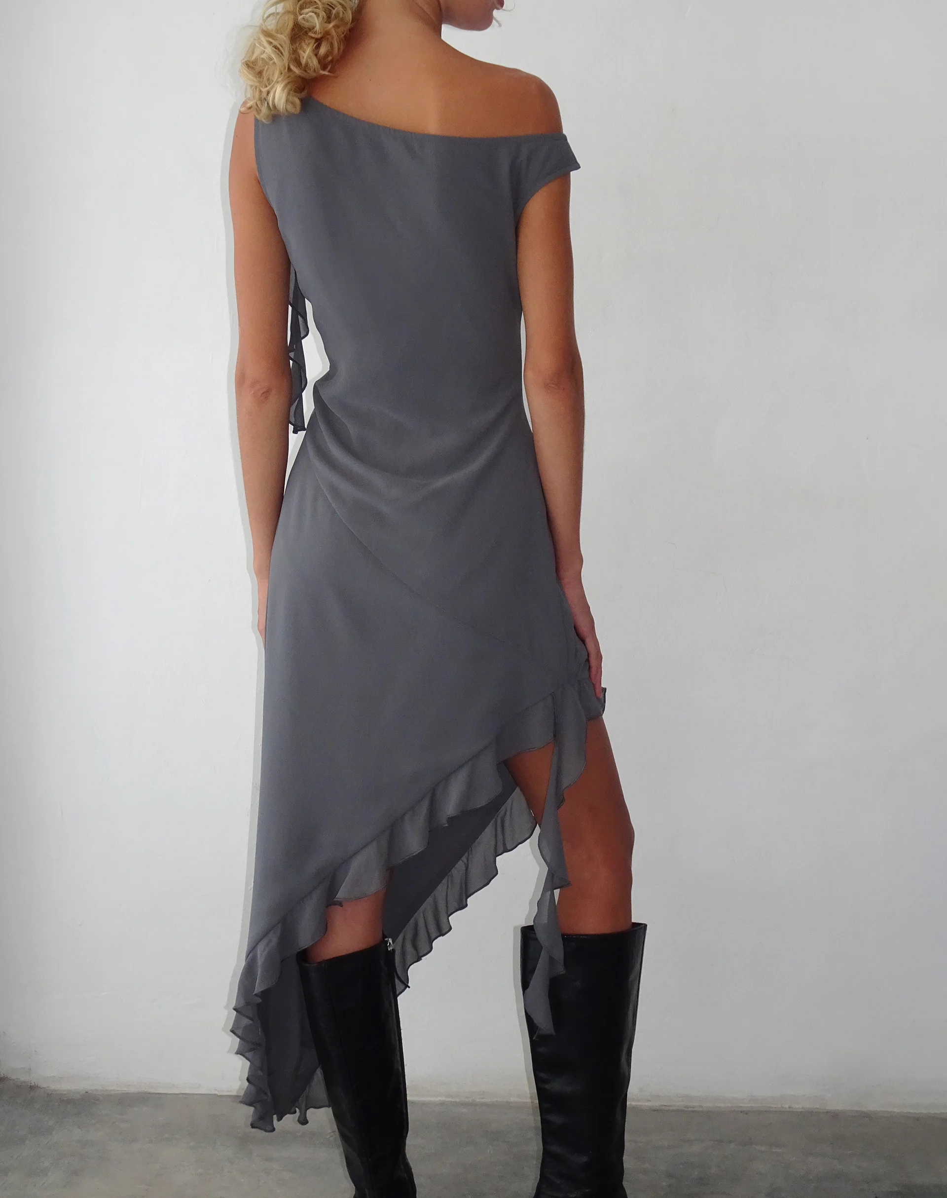 Beleri Ruffle Asymmetric Dress in Grey Chiffon - Image 4