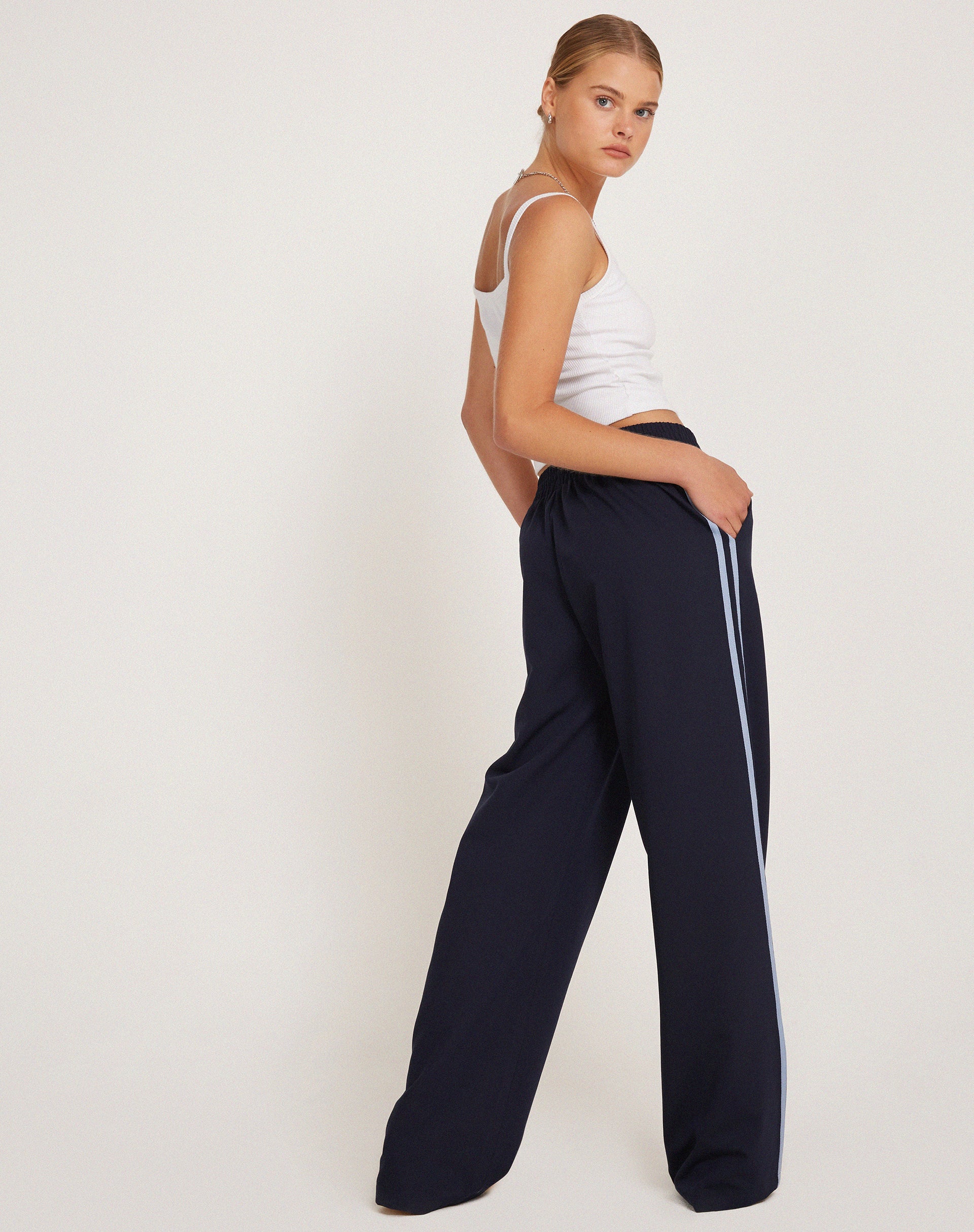Bennett Trouser in Tailoring Navy with Side Stripe - Image 4