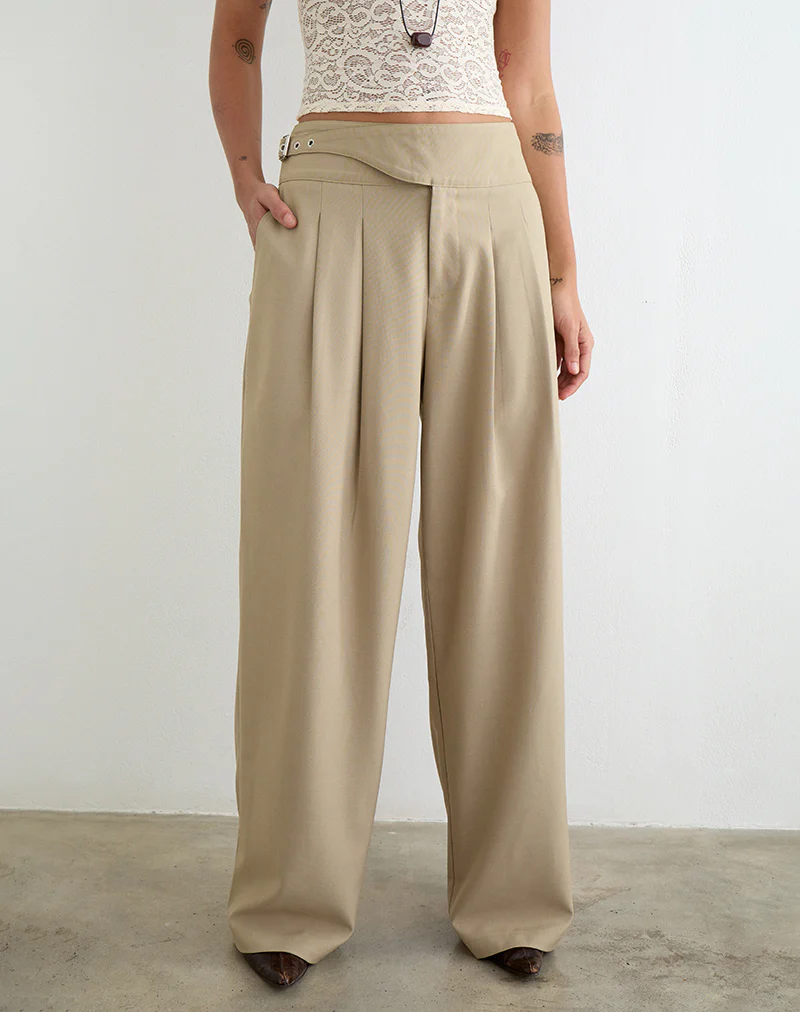 Berdine Wide Leg Trouser in Tailoring Beige - Image 2