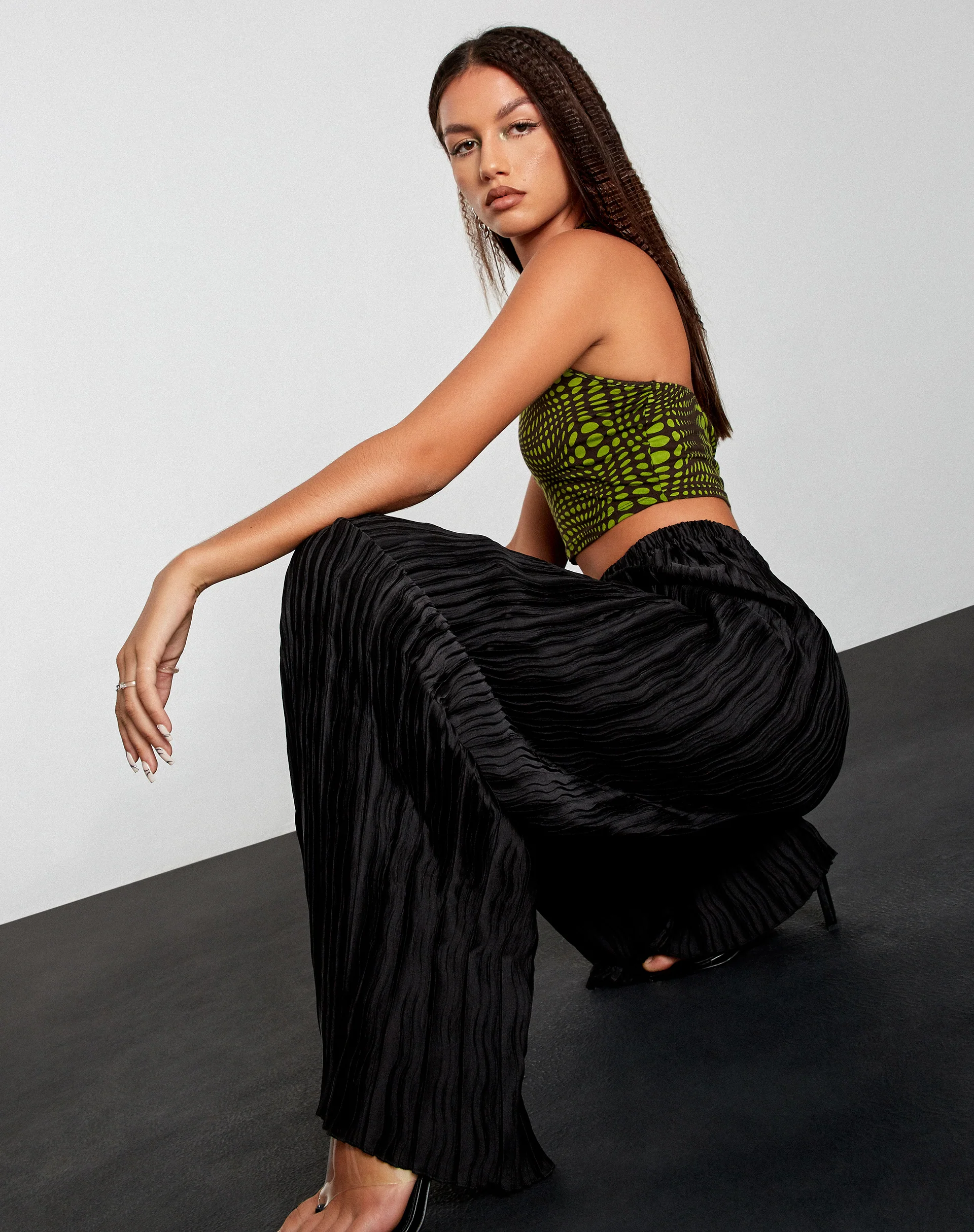Bian Trouser in Crinkle Black - Image 2