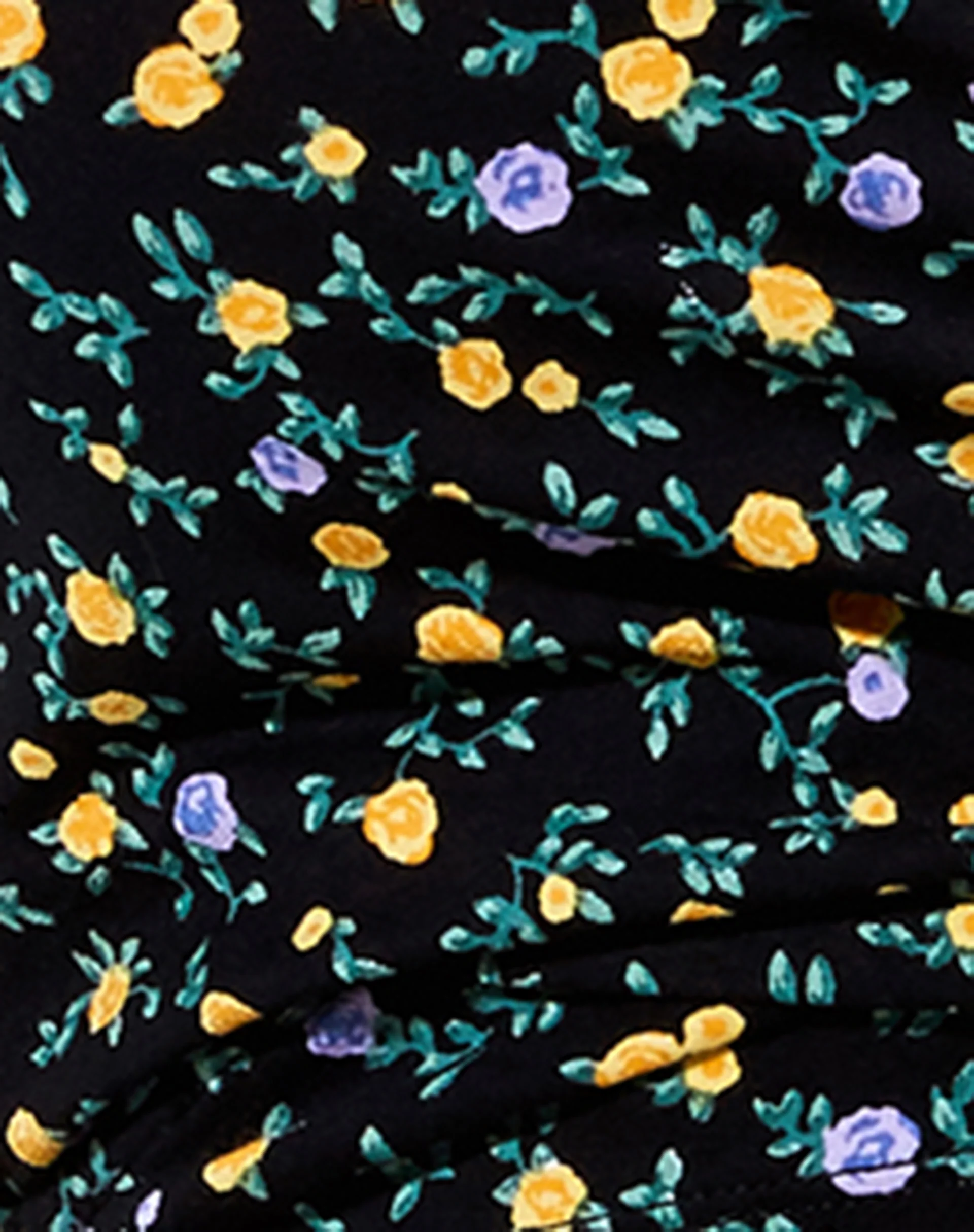 Bilar Crop Top in Flowing Flower Black - Image 5