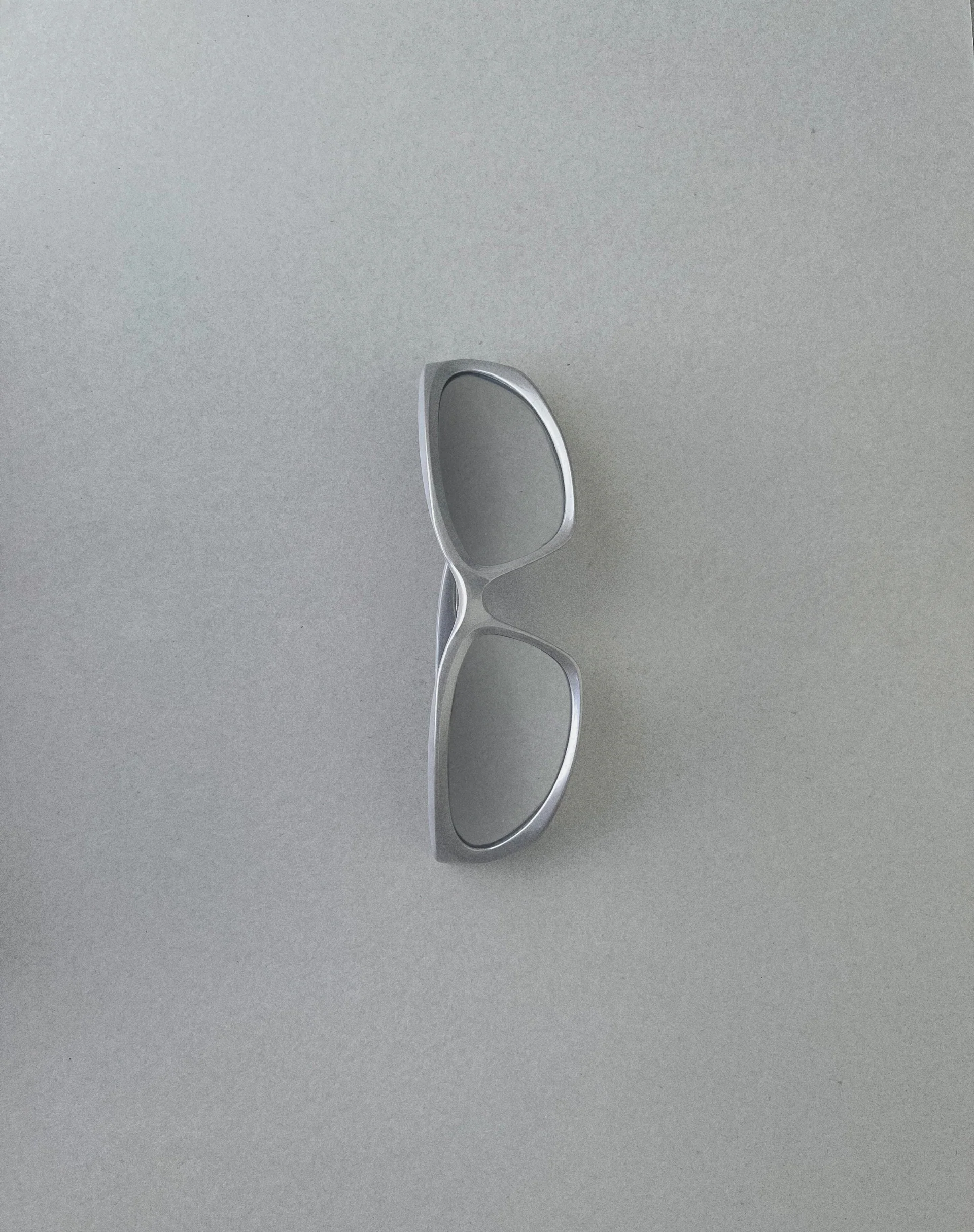 Blake Wrap Sunglasses in Silver - Image 2
