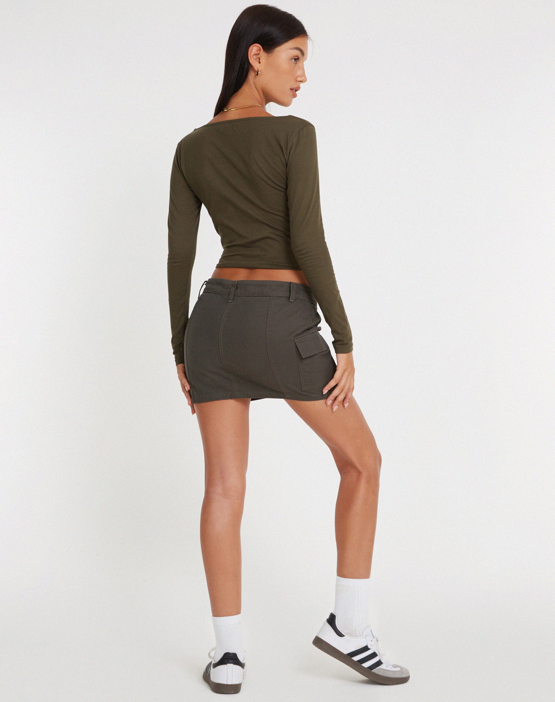 Bonlo Long Sleeve Top in Olive - Image 5