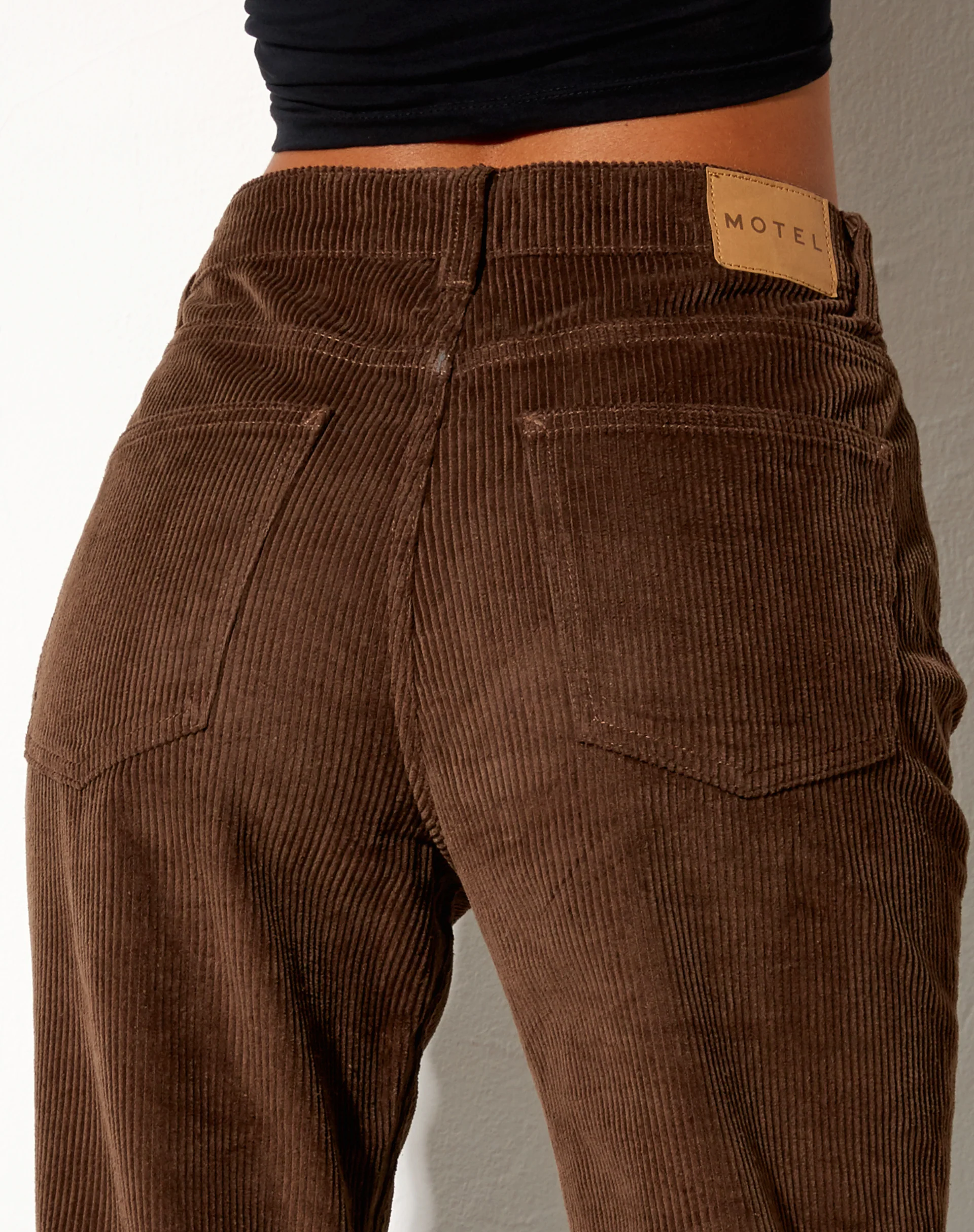 Bootleg Jeans in Cord Rich Brown - Image 7
