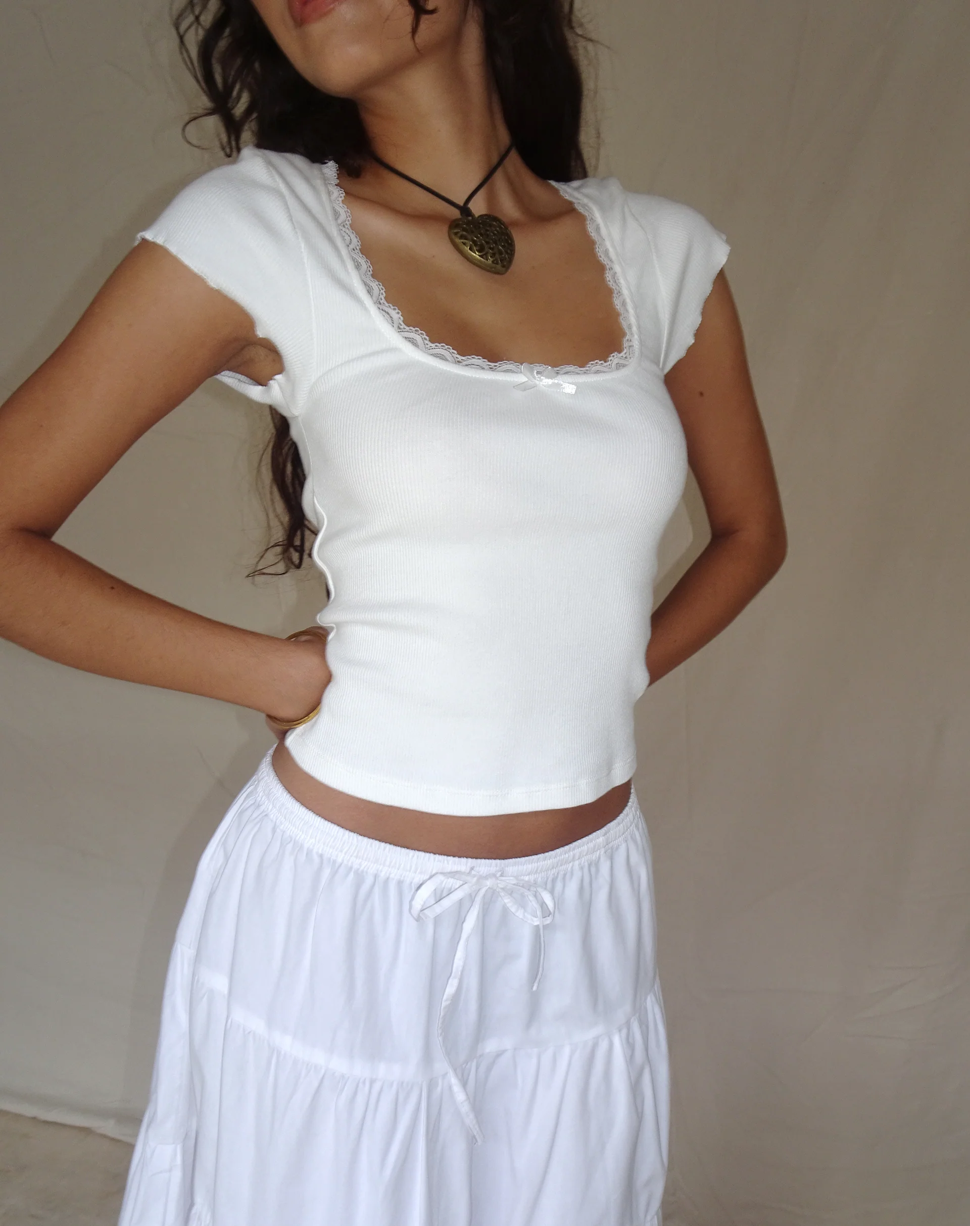 Bovillo Lace Trim Tee in Ribbed Off White - Image 3