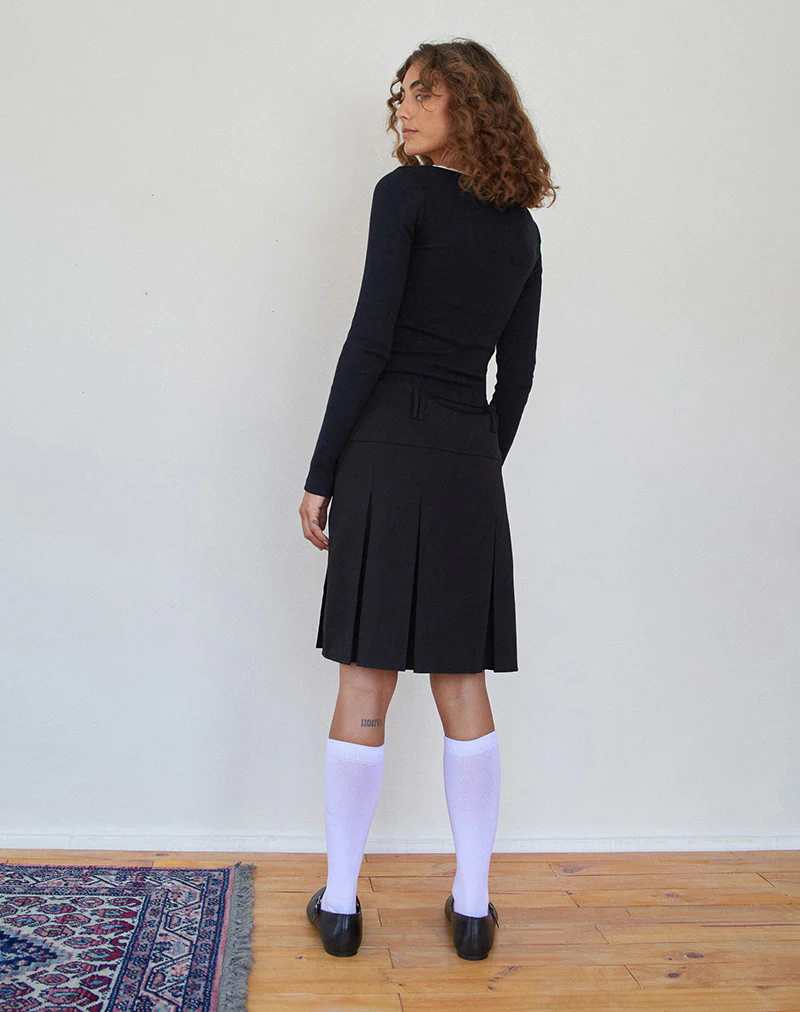 Bovita Long Sleeve Top in Black with Off White Trim - Image 5
