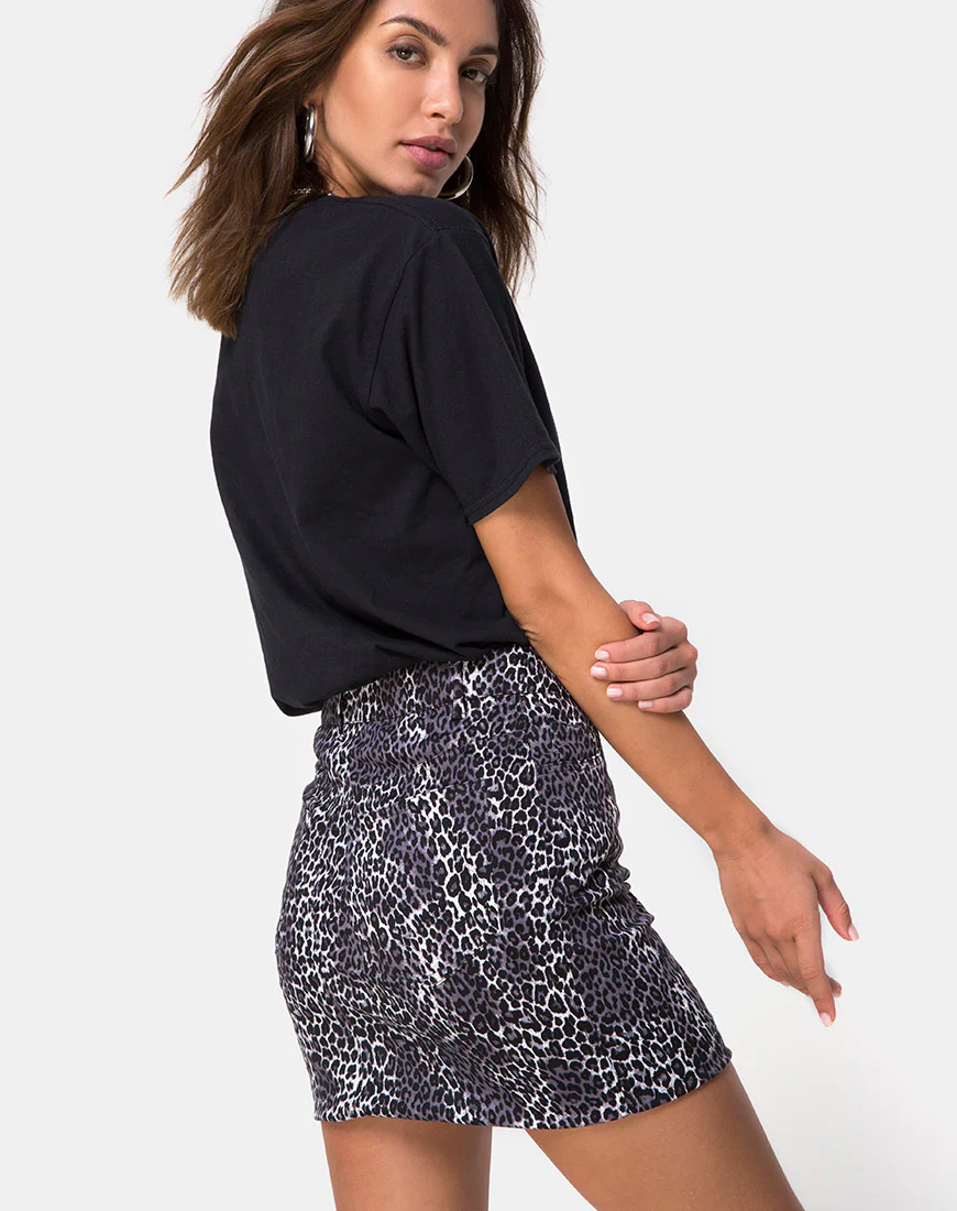 Broomy Skirt in Grey Rar Leopard Print - Image 2