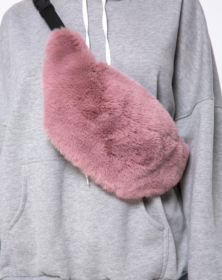 Bumbag in Fur Pink - Image 2