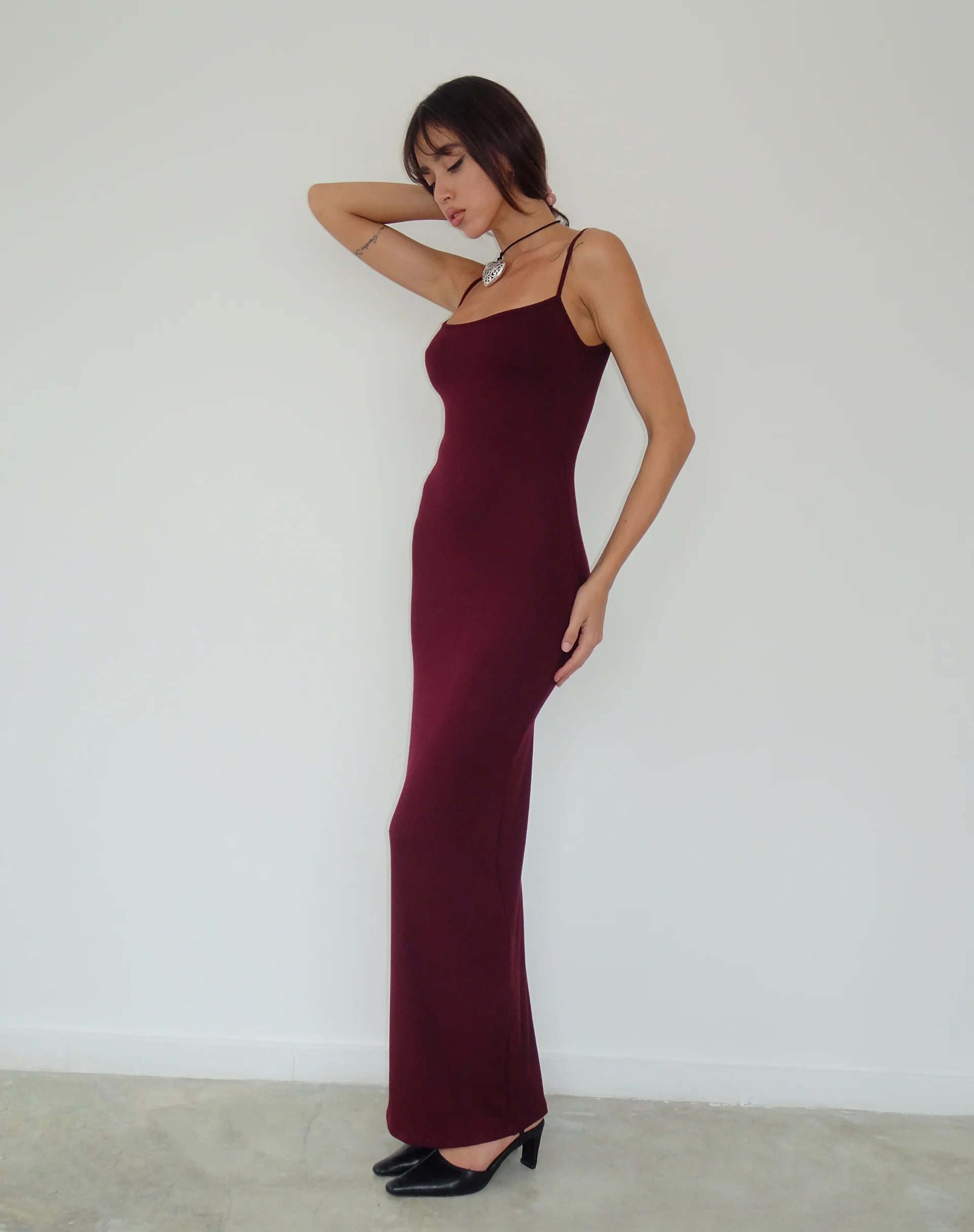 Cantha Maxi Dress in Rib Burgundy - Image 4
