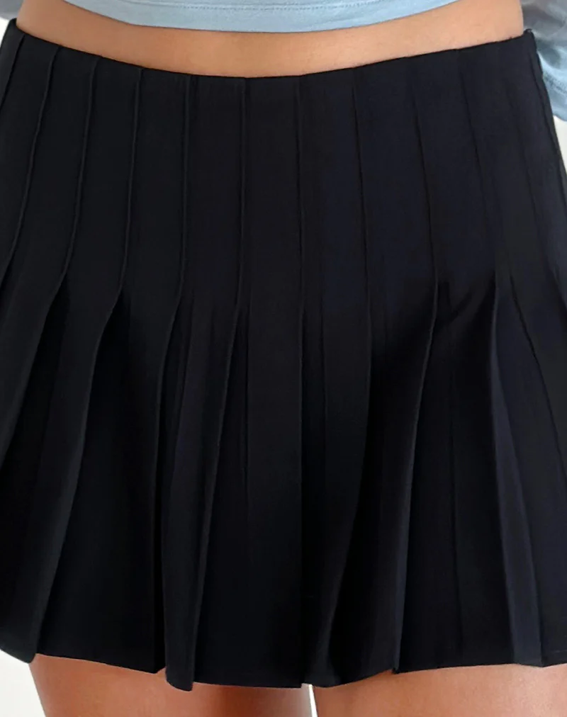 Cida Small Pleat Mini Skirt in Navy - Image 4