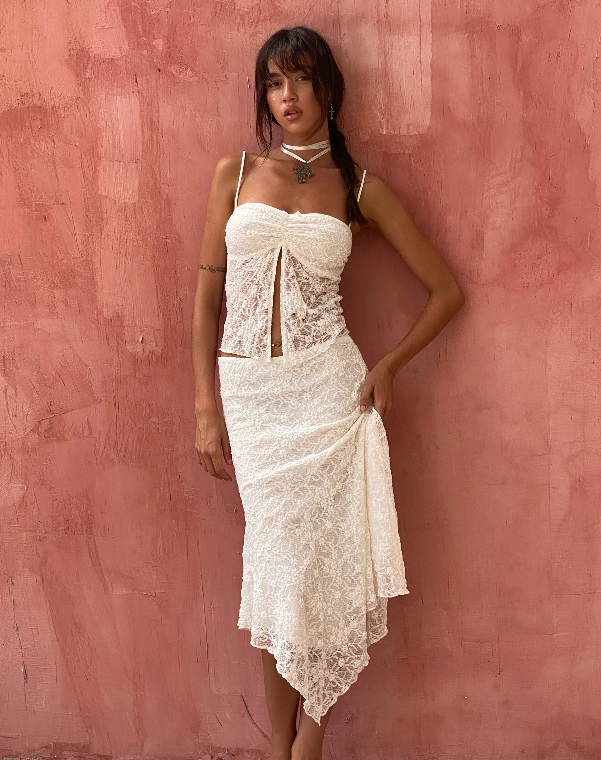 Cinta Low Rise Midi Skirt in Lace Ivory - Image 4