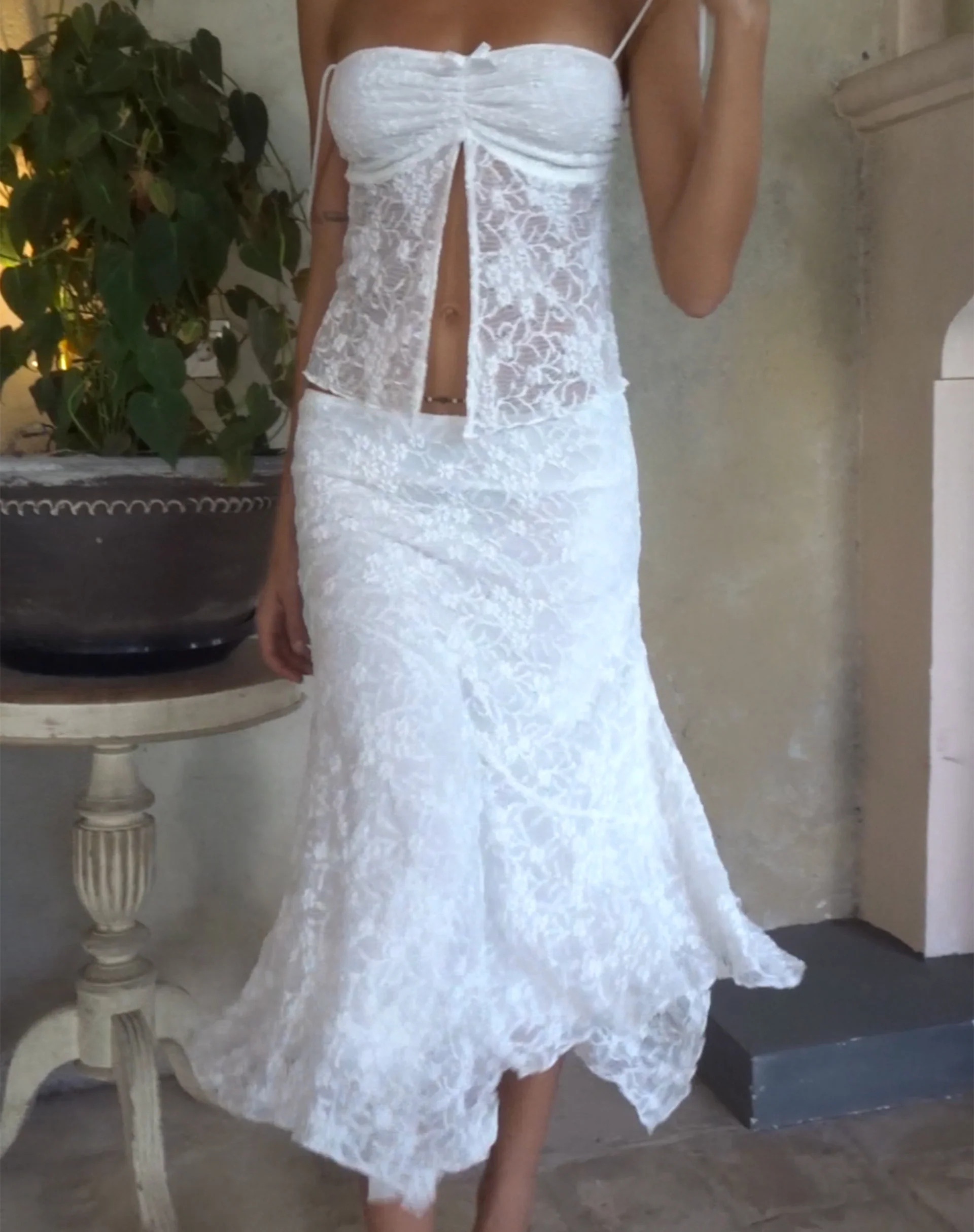 Cinta Low Rise Midi Skirt in Lace Ivory - Image 5