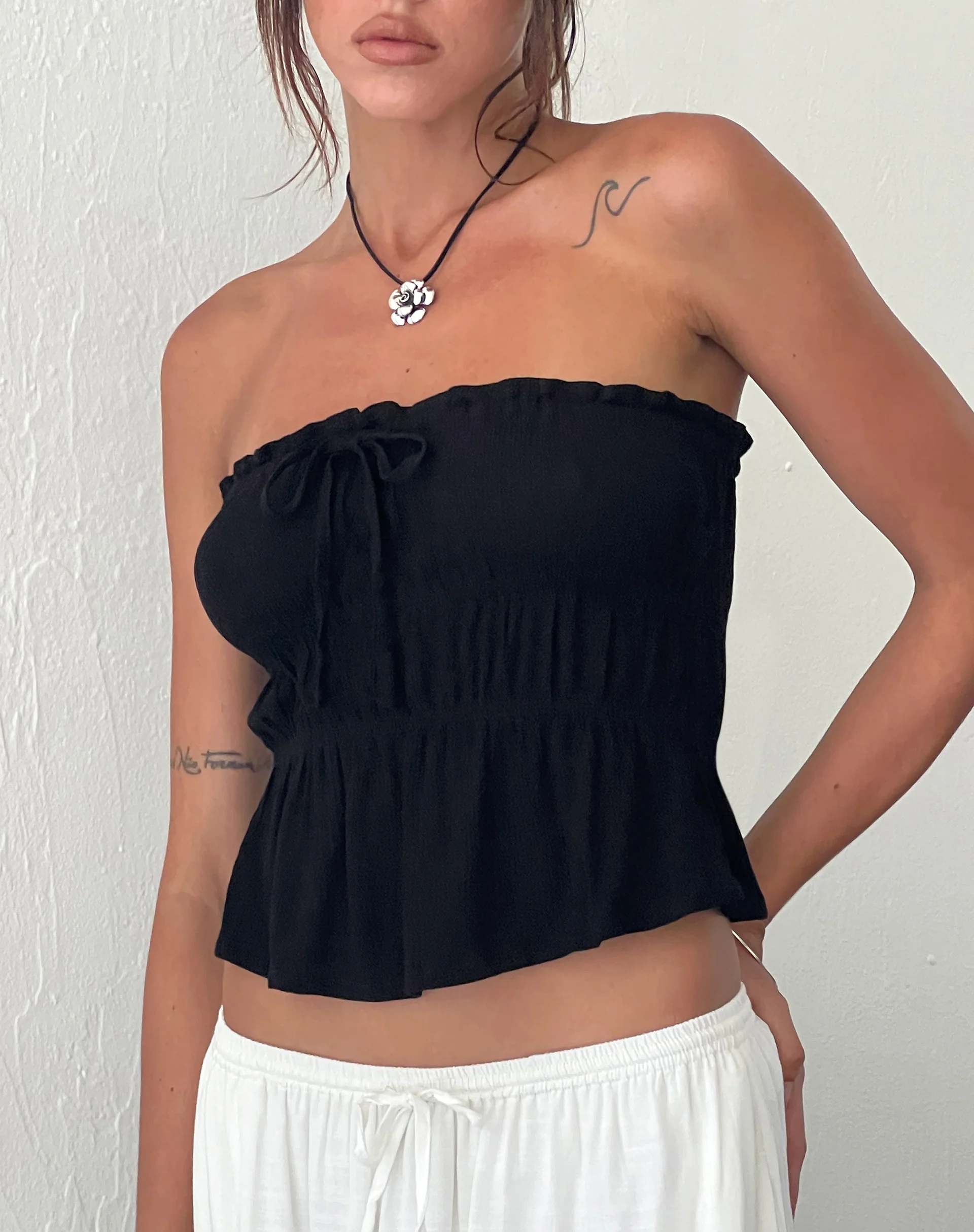 Cove Bandeau Top in Crinkle Black - Image 2