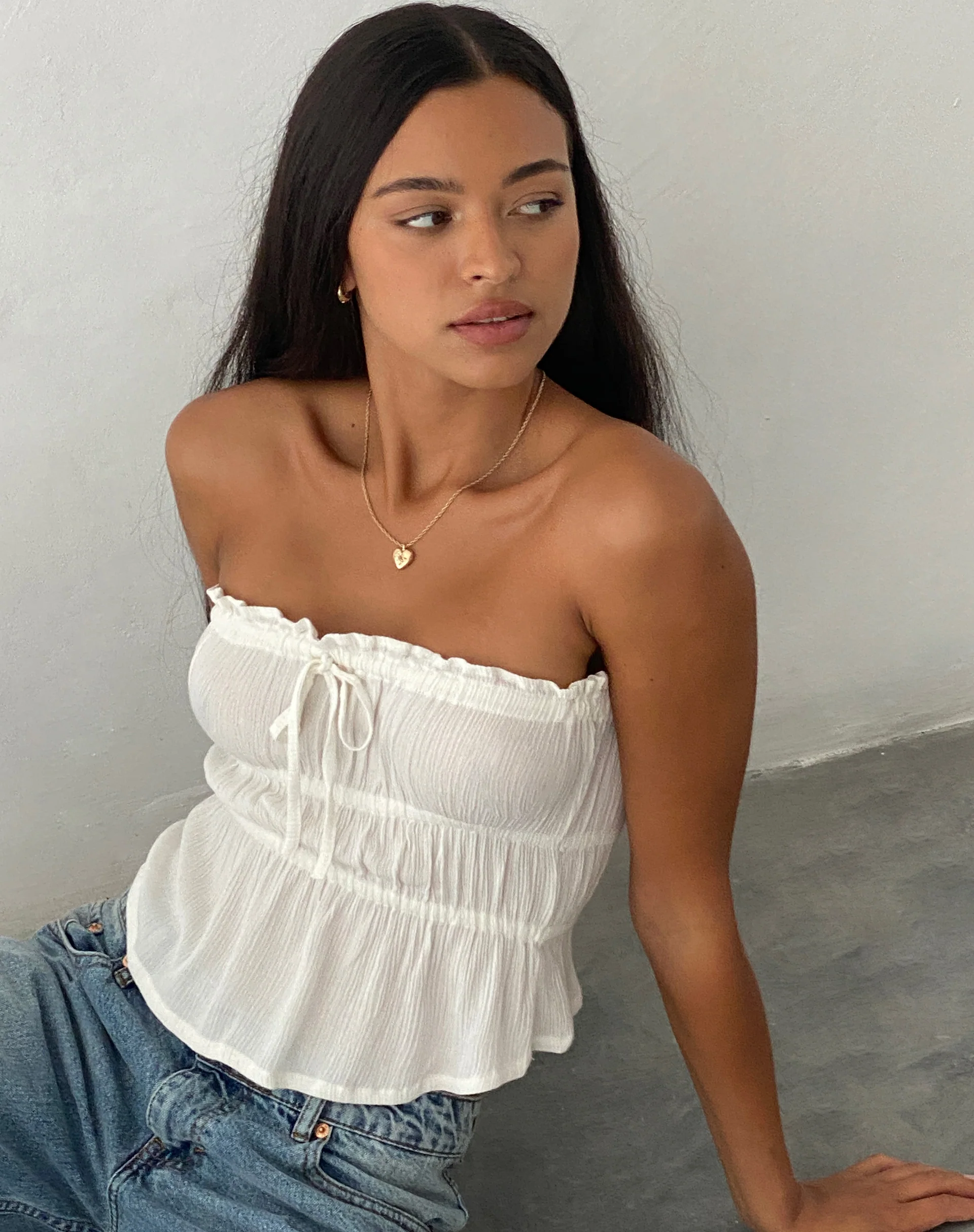 Cove Bandeau Top in Crinkle Off White - Image 3