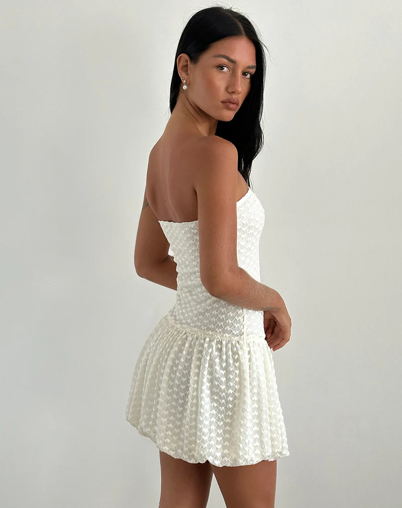 Cryolan Bandeau Mini Dress in Ivory Heart Lace - Image 5
