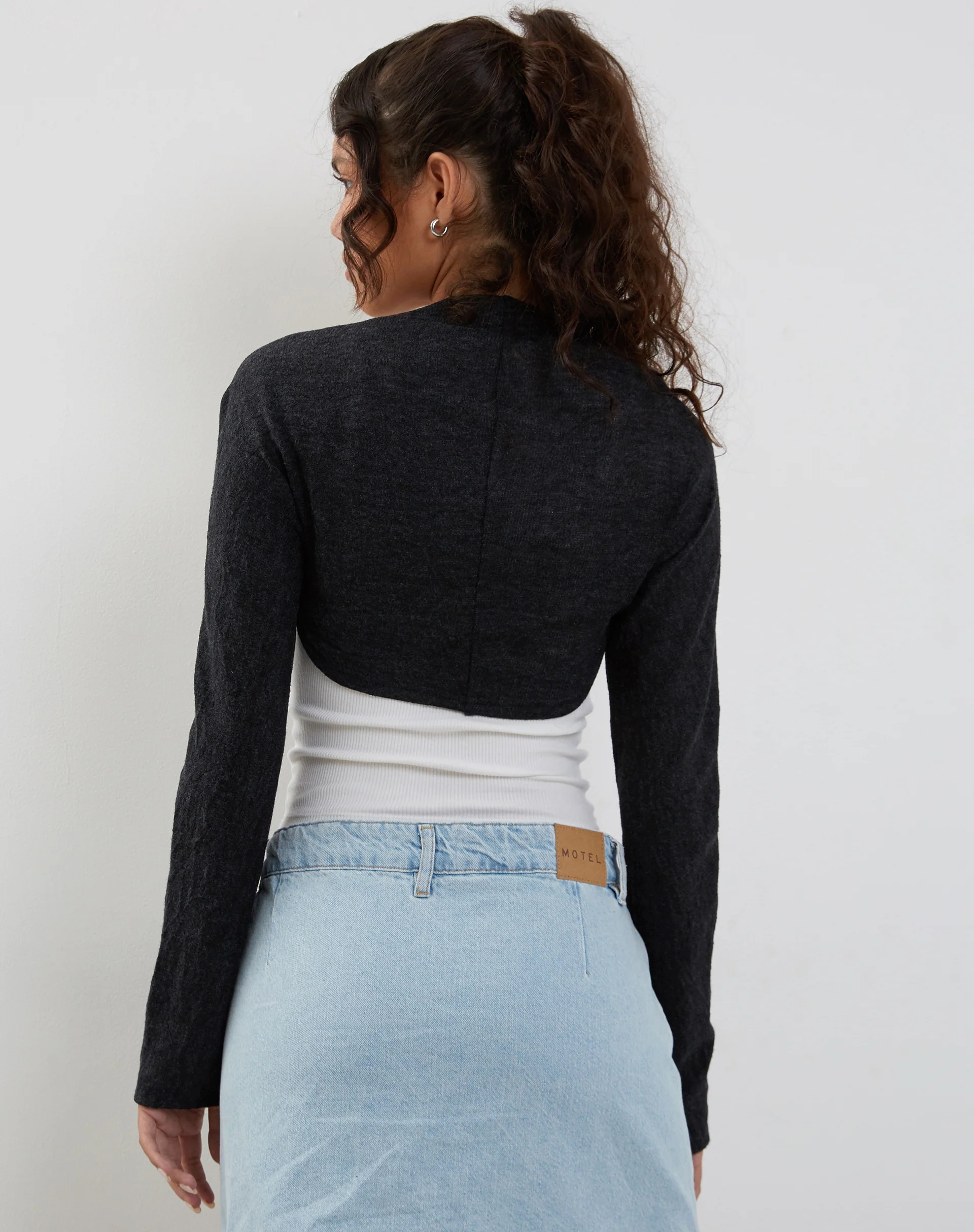 Dalika Knitted Shrug Top in Black - Image 4