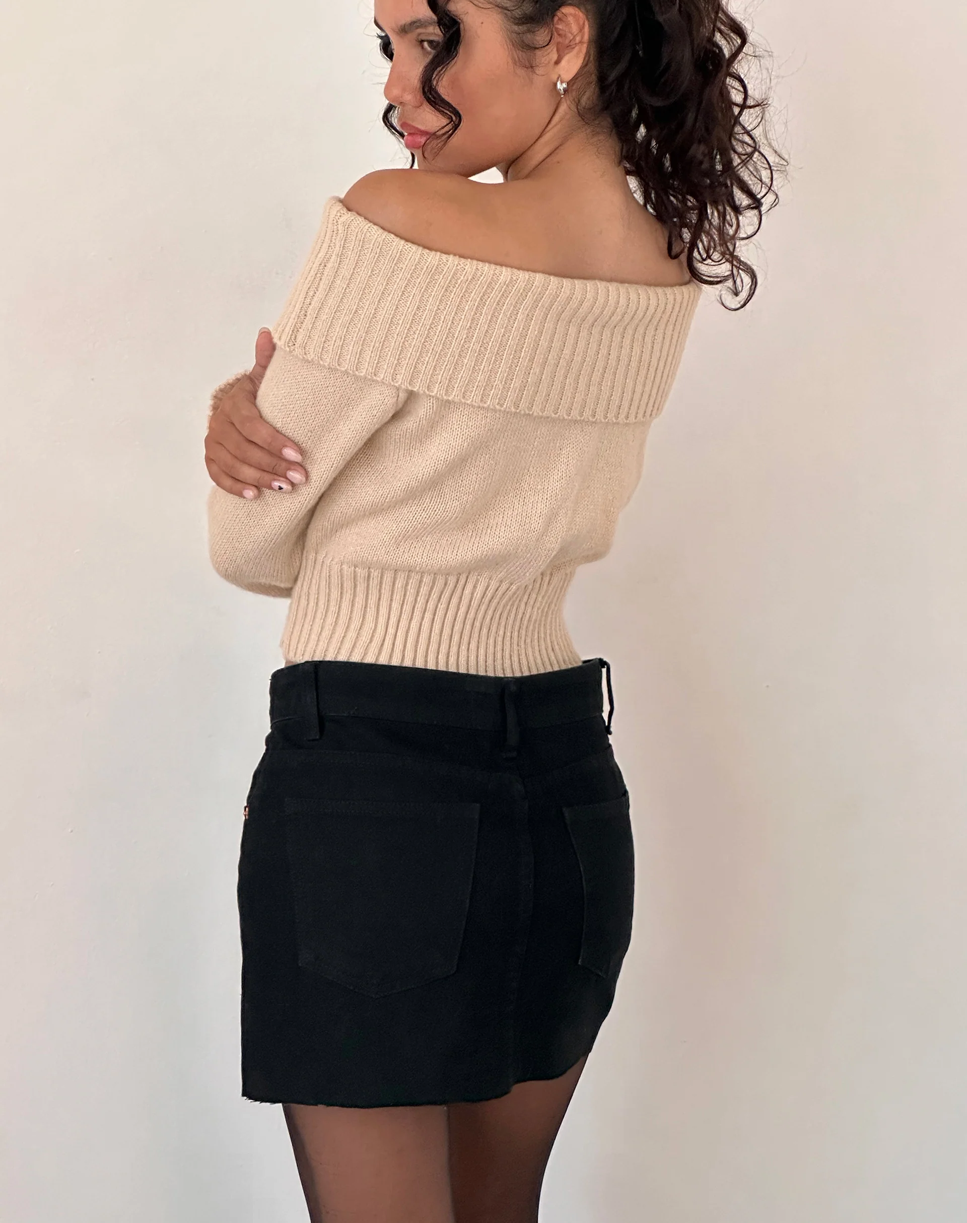 Denim Mini Skirt in Rinse Black - Image 3