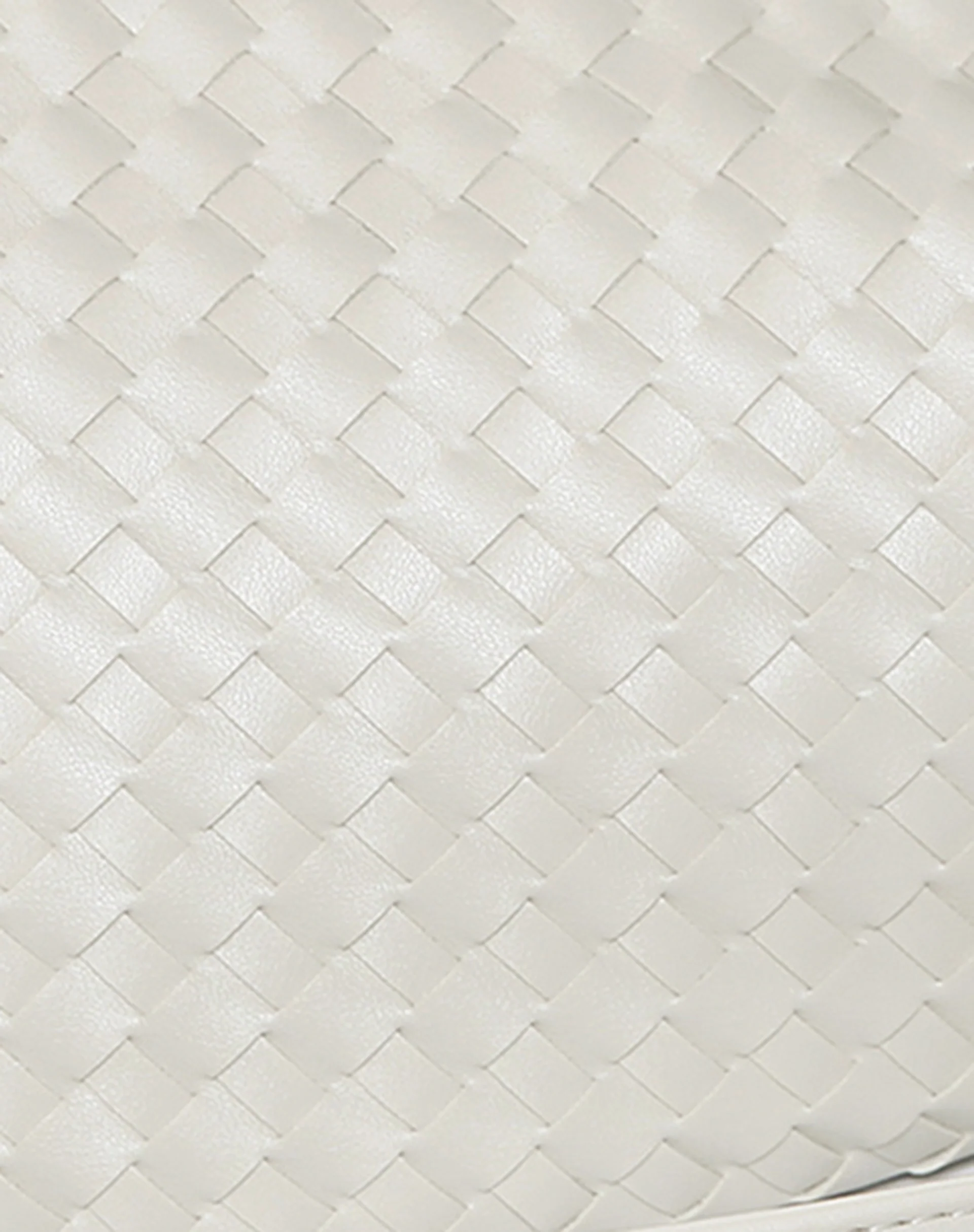 Dolton Shoulder Bag in White - Image 8