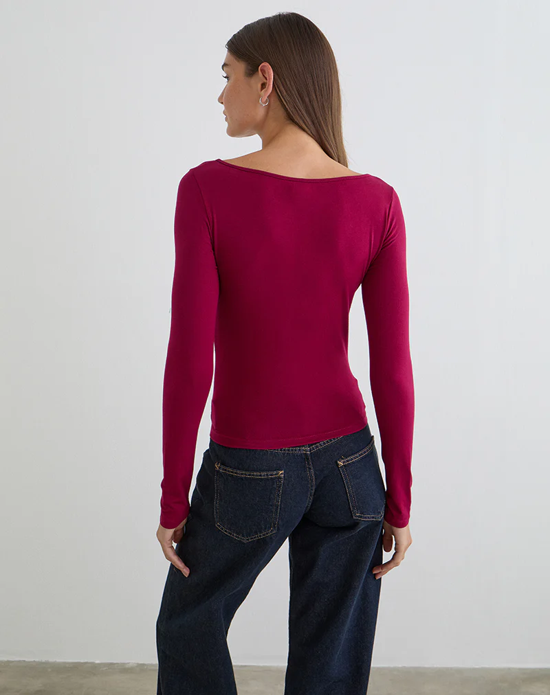 Donela Long Sleeve Top with Flower Ring in Burgundy - Image 6