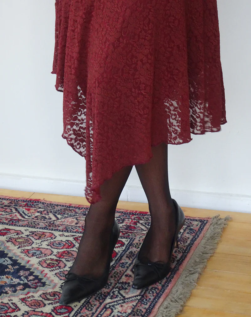 Drusilla Midi Dress in Rose Lace Burgundy - Image 4