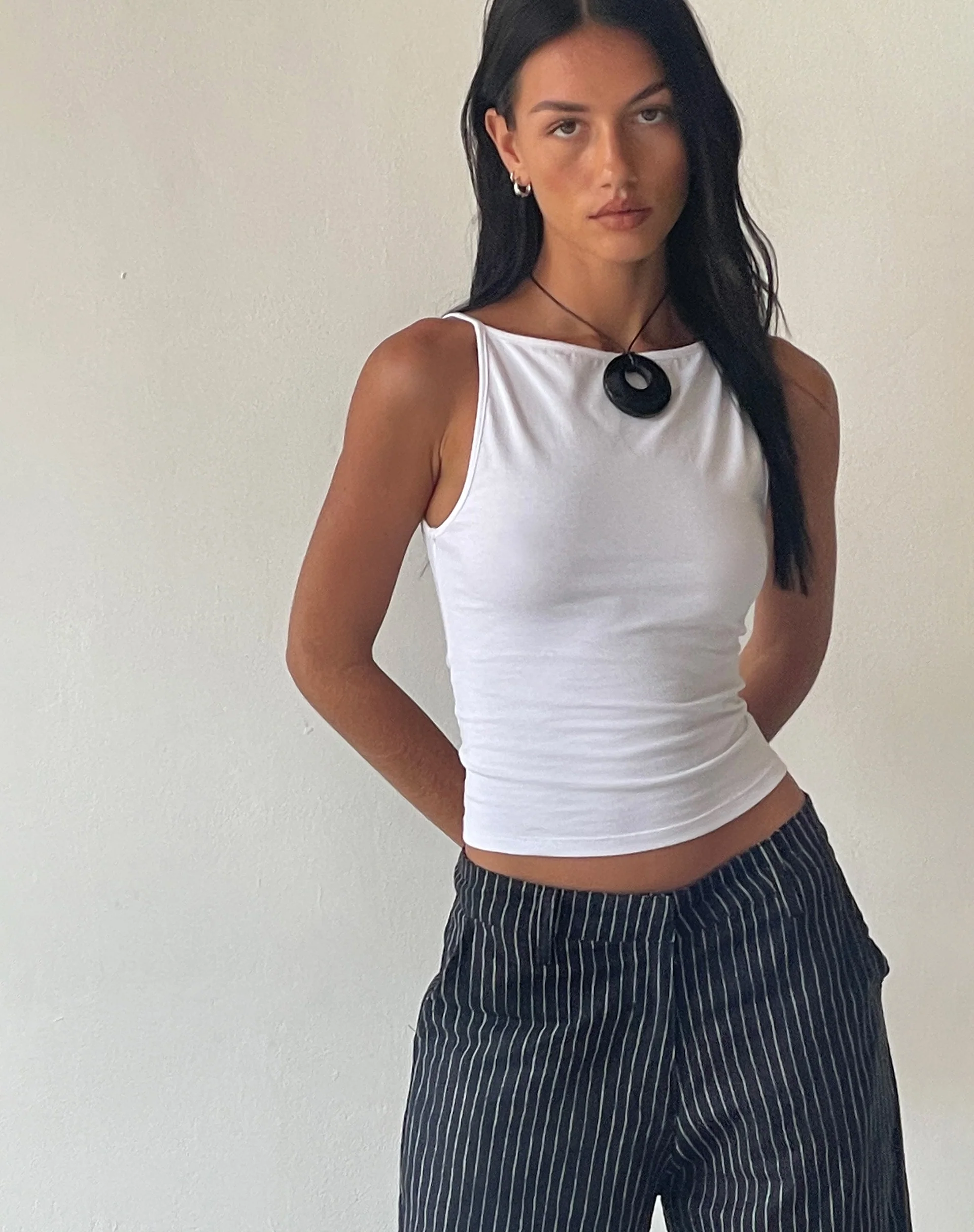 MOTEL X JACQUIE Dudley Vest in White - Image 2