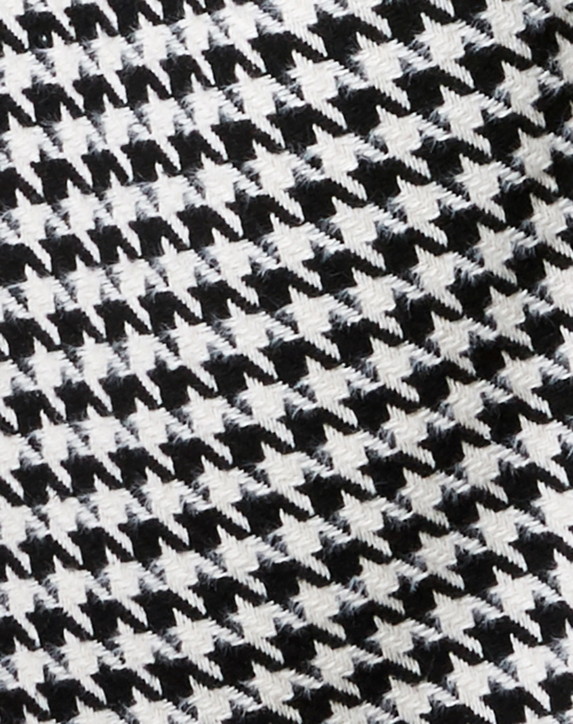 Duster Coat in Houndstooth Black and White - Image 7