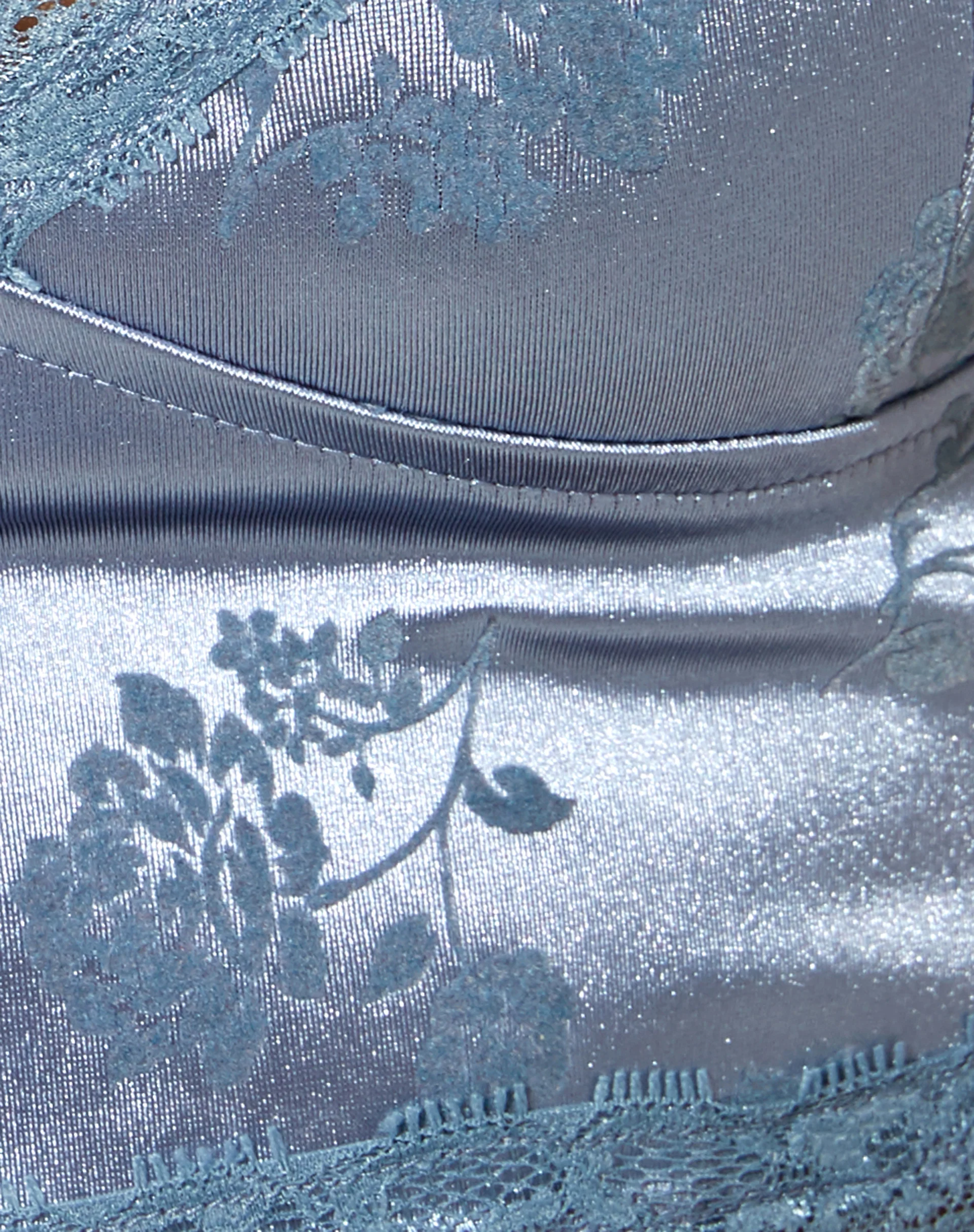 Dyrana Crop Top in Rose Flock Silver Blue - Image 6