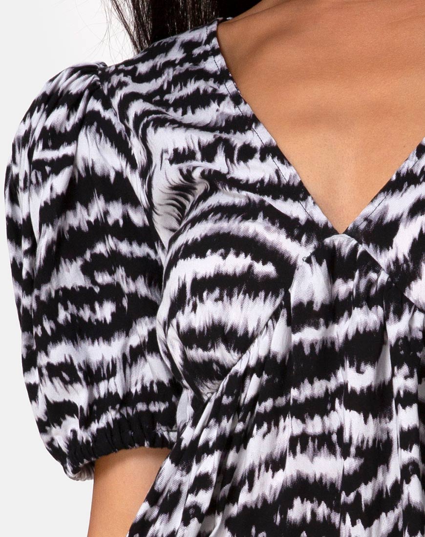 Elcia Dress in Animal Drip Grey - Image 5