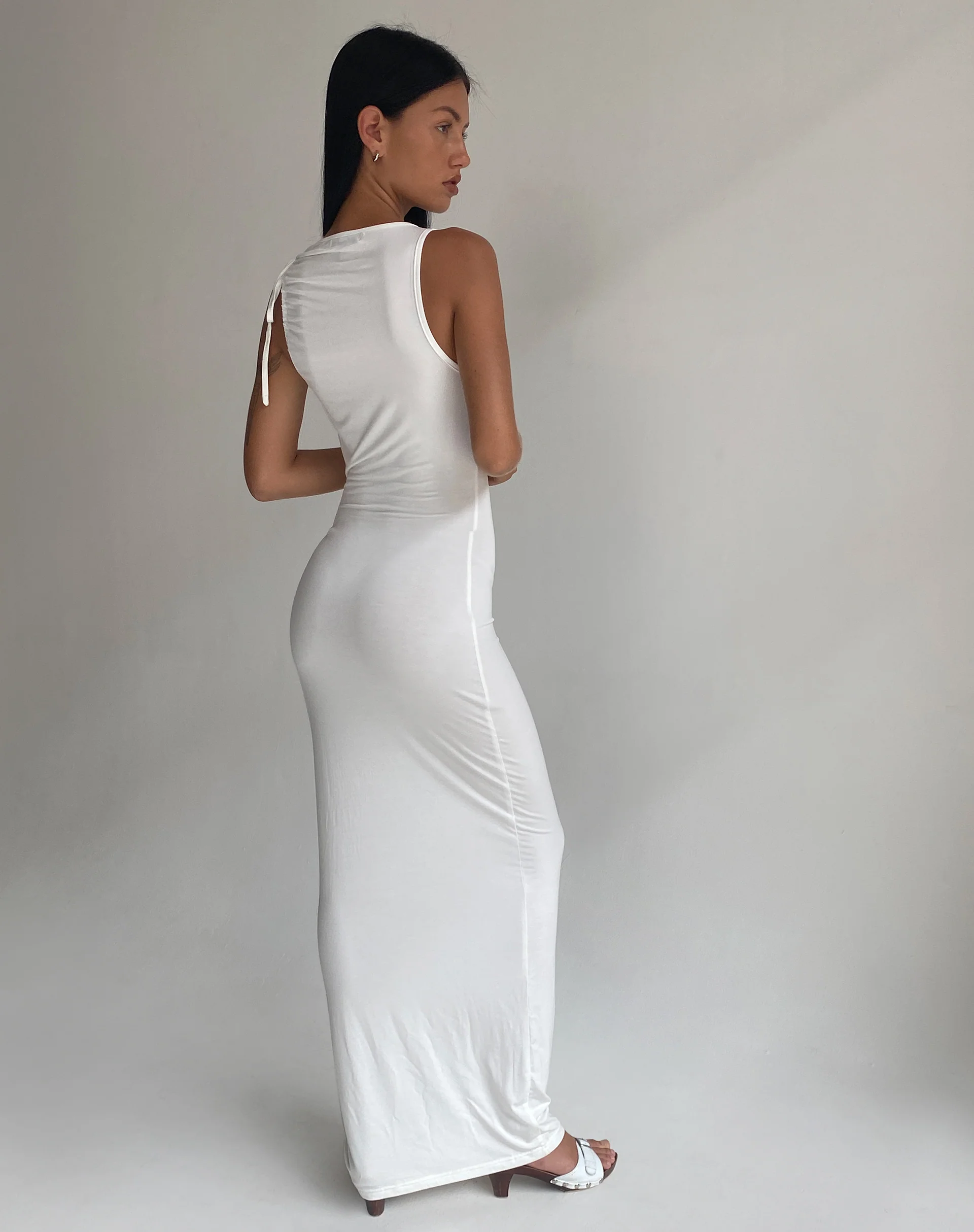 Elinor Maxi Dress in Slinky White - Image 4