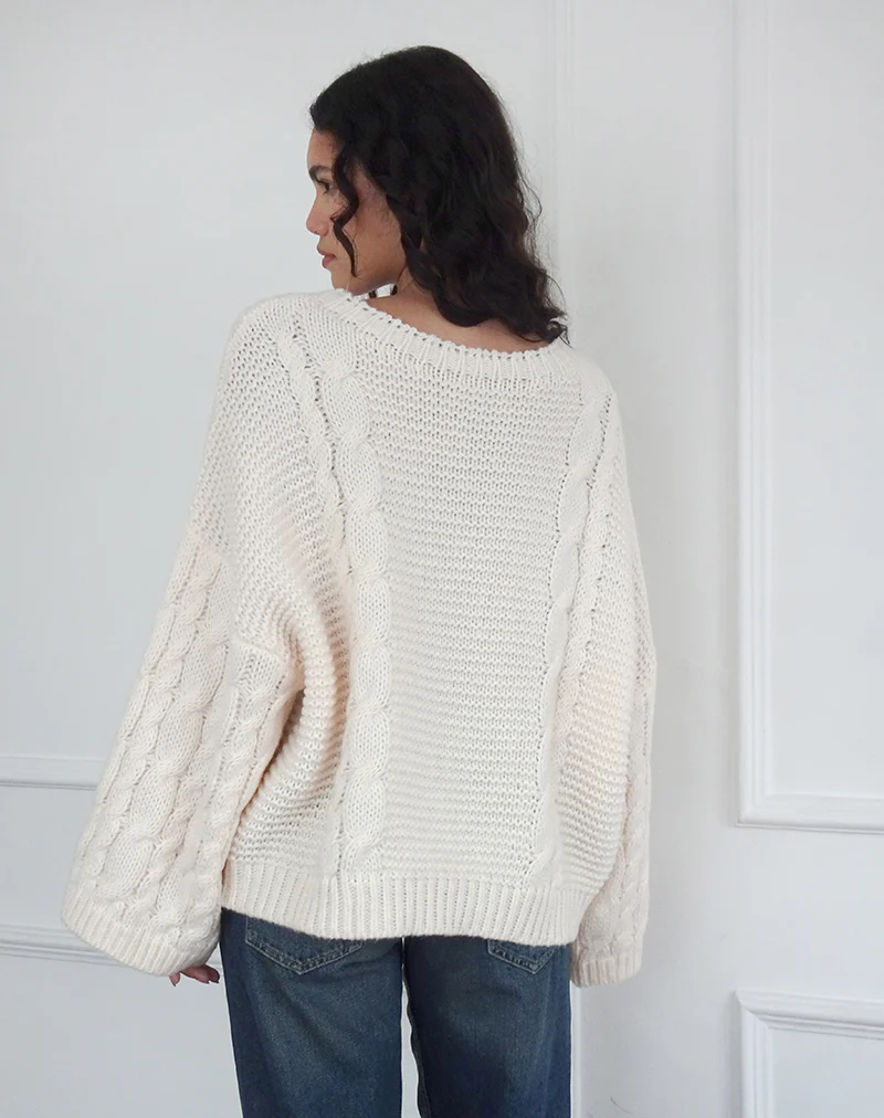 Emarti Jumper in Luxe Chunky Knit Ivory - Image 4