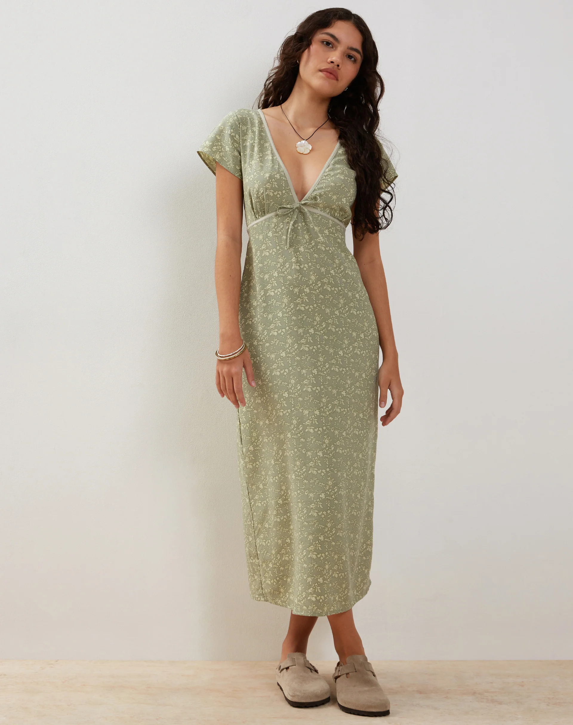 Eviaso Midi Dress in Ditsy Mix Floral Green - Image 7