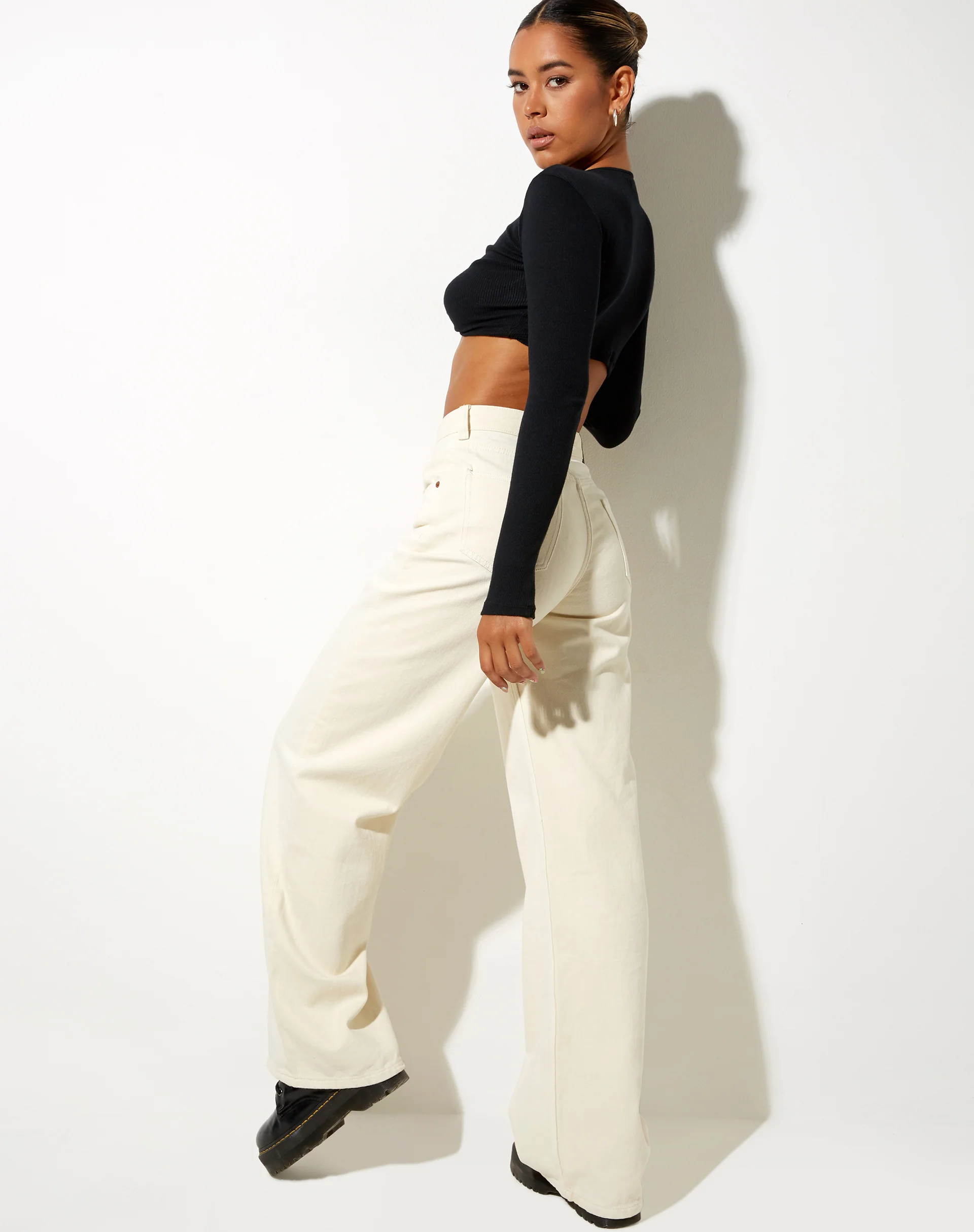 Roomy Extra Wide Jeans in Off White - Image 4