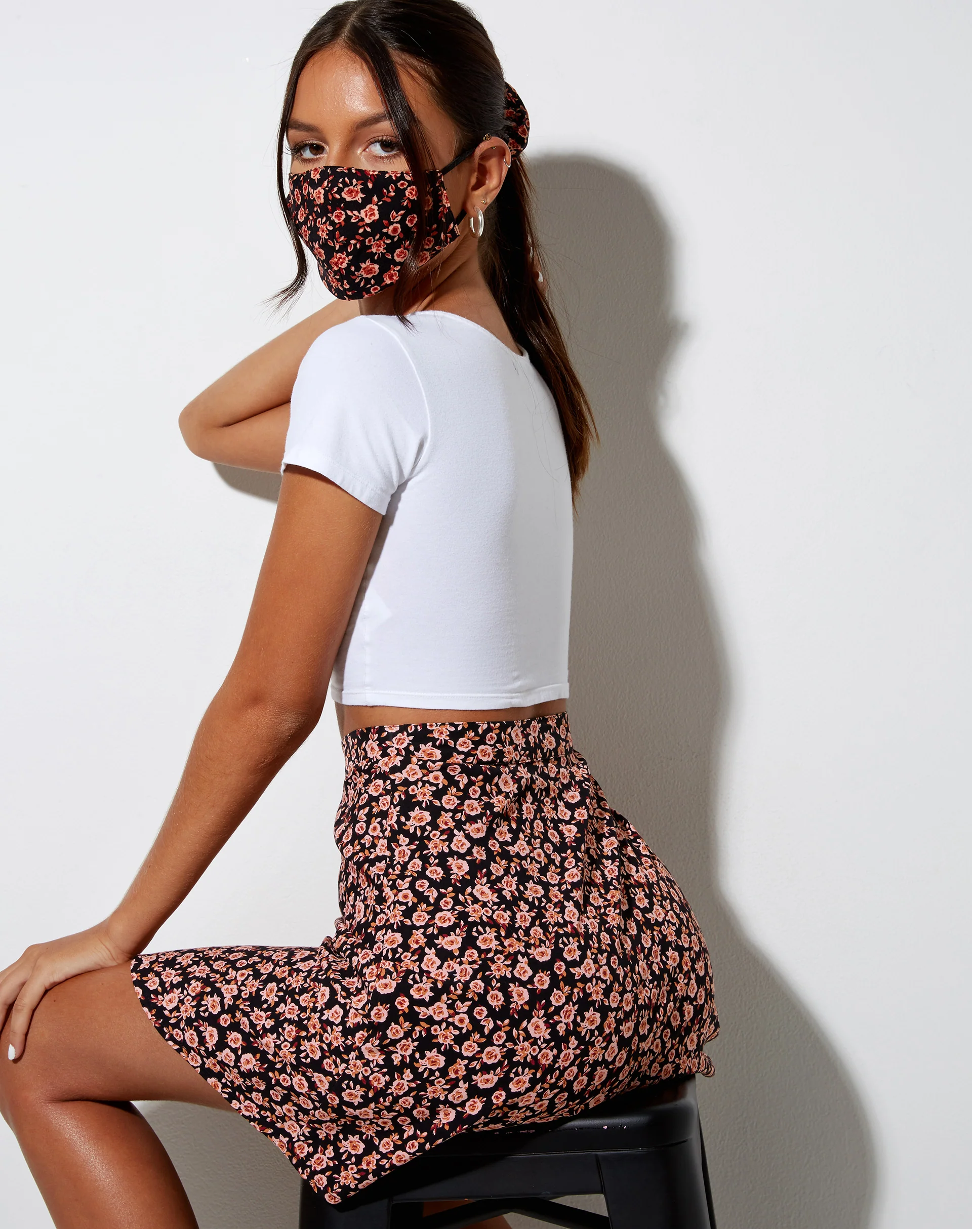 Face Mask in Autumn Blossom - Image 3