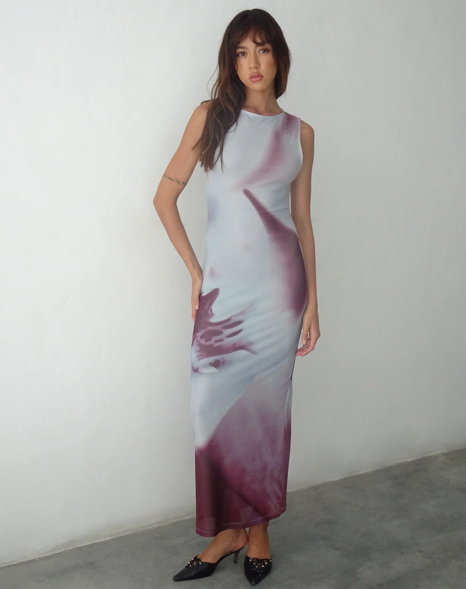 Fayola Printed Maxi Dress in Grey Anatomy of Nature - Image 5