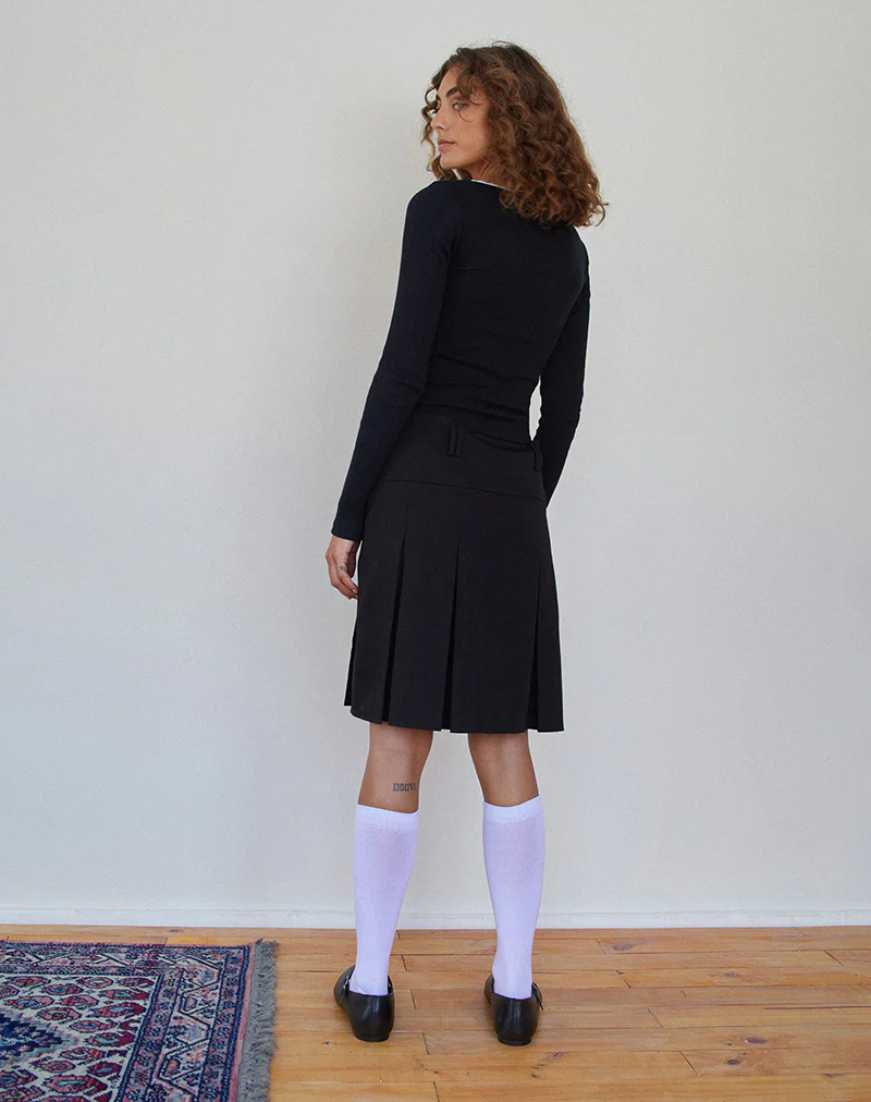 Fermi Pleated Midi Skirt in Tailoring Black - Image 4