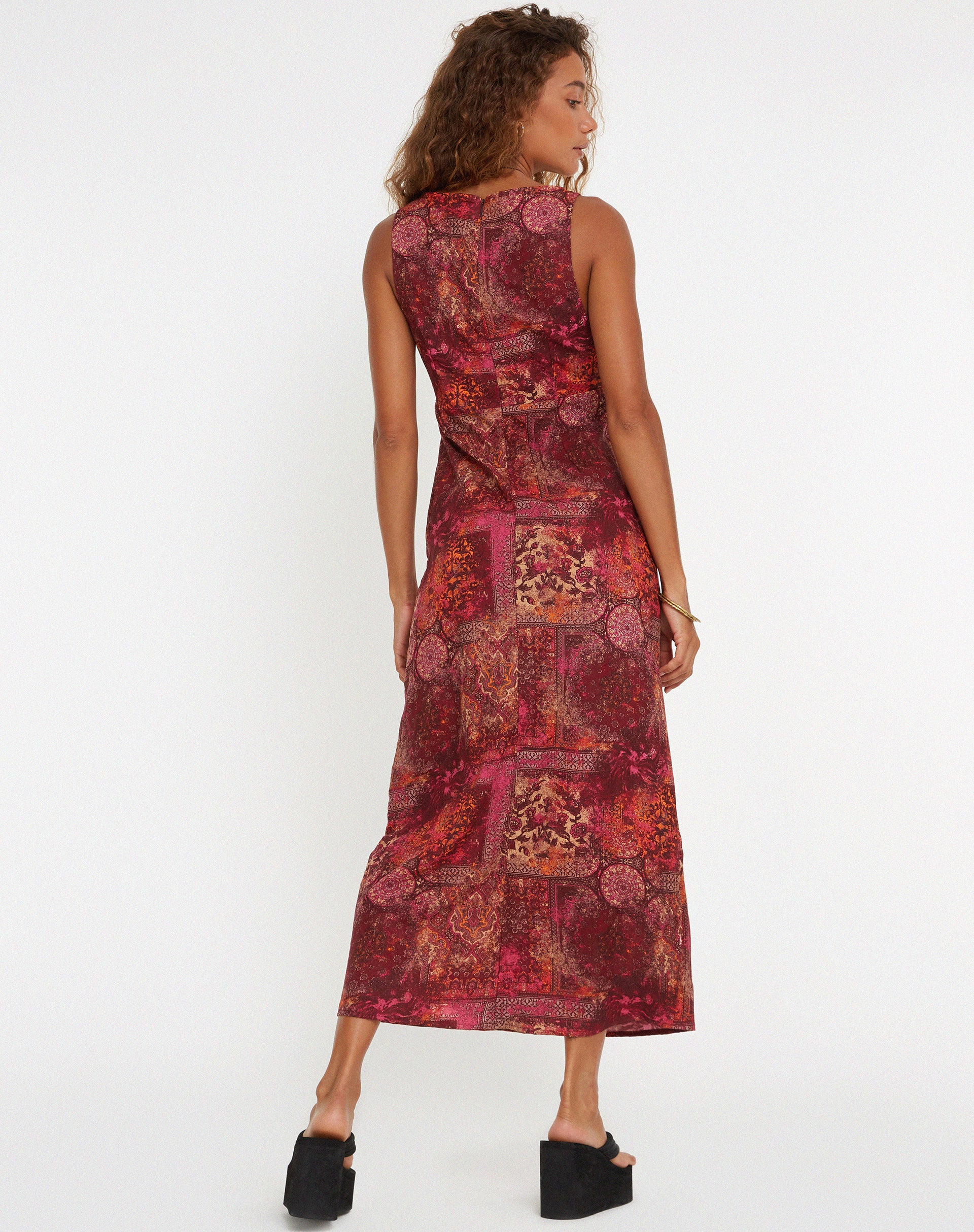 Fiaso Midi Dress in Abstract Paisley Red - Image 3